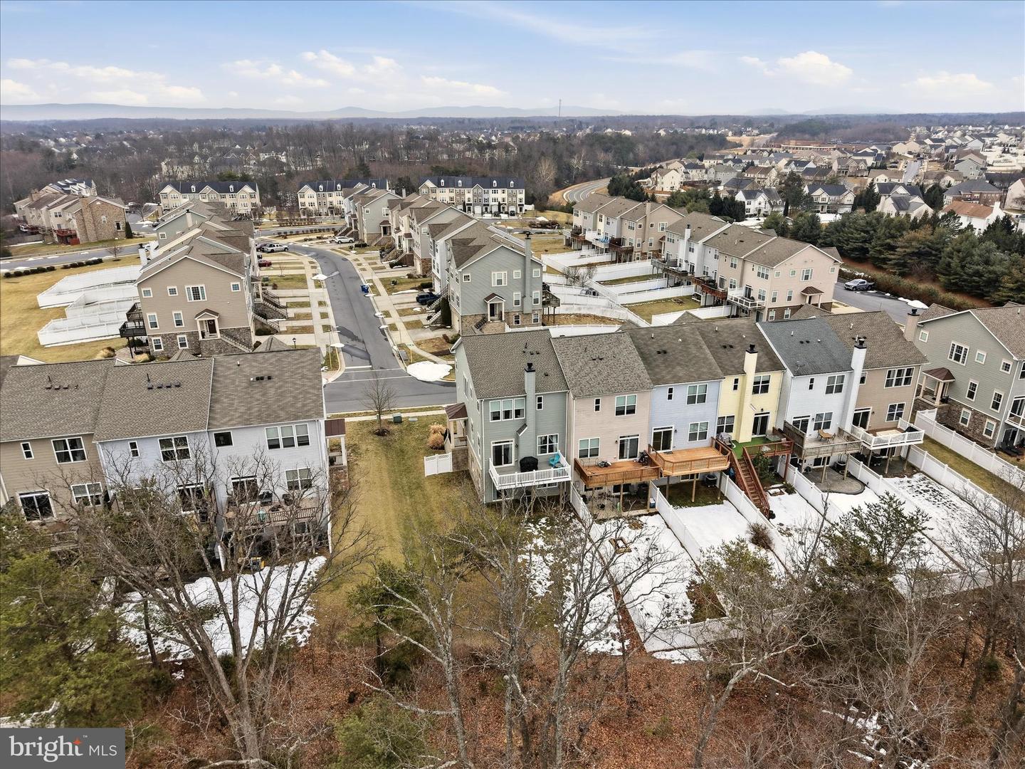 221 COBBLE STONE DR, WINCHESTER, Virginia 22602, 4 Bedrooms Bedrooms, ,3 BathroomsBathrooms,Residential,For sale,221 COBBLE STONE DR,VAFV2039498 MLS # VAFV2039498