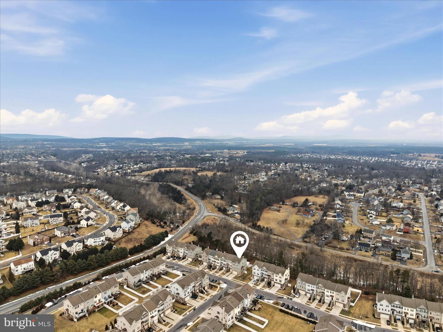 221 COBBLE STONE DR, WINCHESTER, Virginia 22602, 4 Bedrooms Bedrooms, ,3 BathroomsBathrooms,Residential,For sale,221 COBBLE STONE DR,VAFV2039498 MLS # VAFV2039498