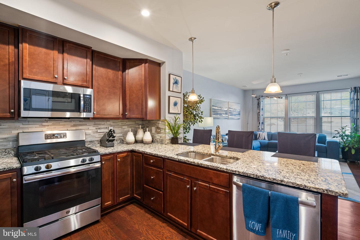 3624 BRIARWOOD DR, DUMFRIES, Virginia 22026, 3 Bedrooms Bedrooms, ,2 BathroomsBathrooms,Residential,For sale,3624 BRIARWOOD DR,VAPW2112212 MLS # VAPW2112212 3624 BRIARWOOD DR, DUMFRIES, Virginia 22026, 3 Bedrooms Bedrooms, ,2 BathroomsBathrooms,Residential,For sale,3624 BRIARWOOD DR,VAPW2112212 MLS # VAPW2112212