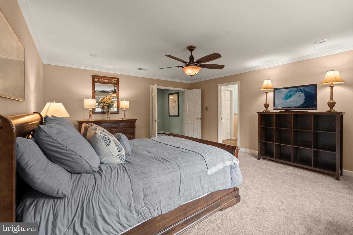 5203 COTTINGHAM PL, ALEXANDRIA, Virginia 22304, 3 Bedrooms Bedrooms, ,3 BathroomsBathrooms,Residential,For sale,5203 COTTINGHAM PL,VAFX2290208 MLS # VAFX2290208