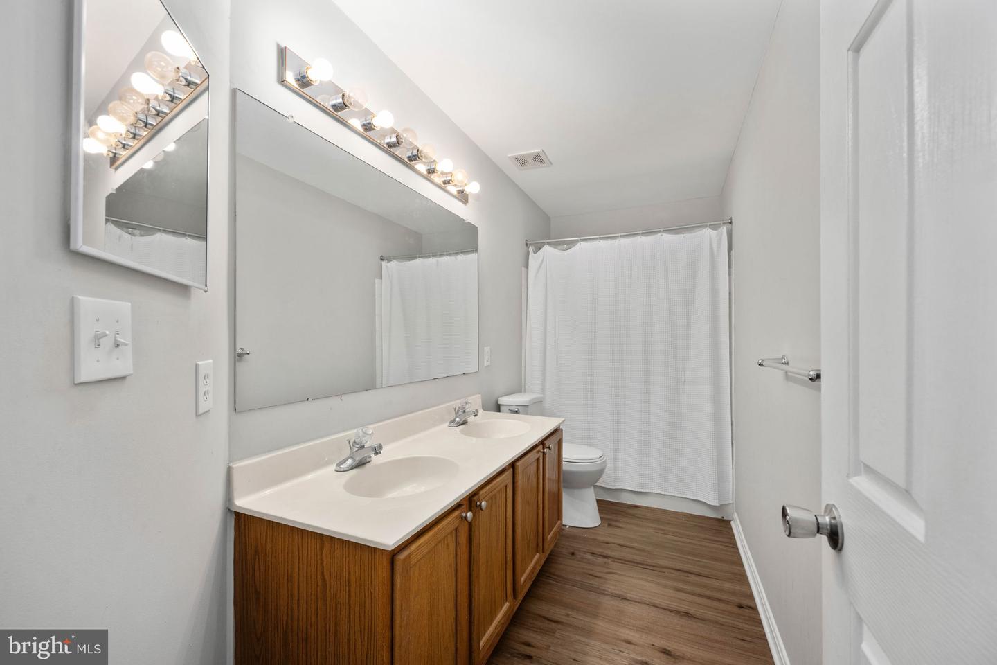 3 GRACE CT, STAFFORD, Virginia 22556, 4 Bedrooms Bedrooms, ,3 BathroomsBathrooms,Residential,For sale,3 GRACE CT,VAST2045956 MLS # VAST2045956 3 GRACE CT, STAFFORD, Virginia 22556, 4 Bedrooms Bedrooms, ,3 BathroomsBathrooms,Residential,For sale,3 GRACE CT,VAST2045956 MLS # VAST2045956