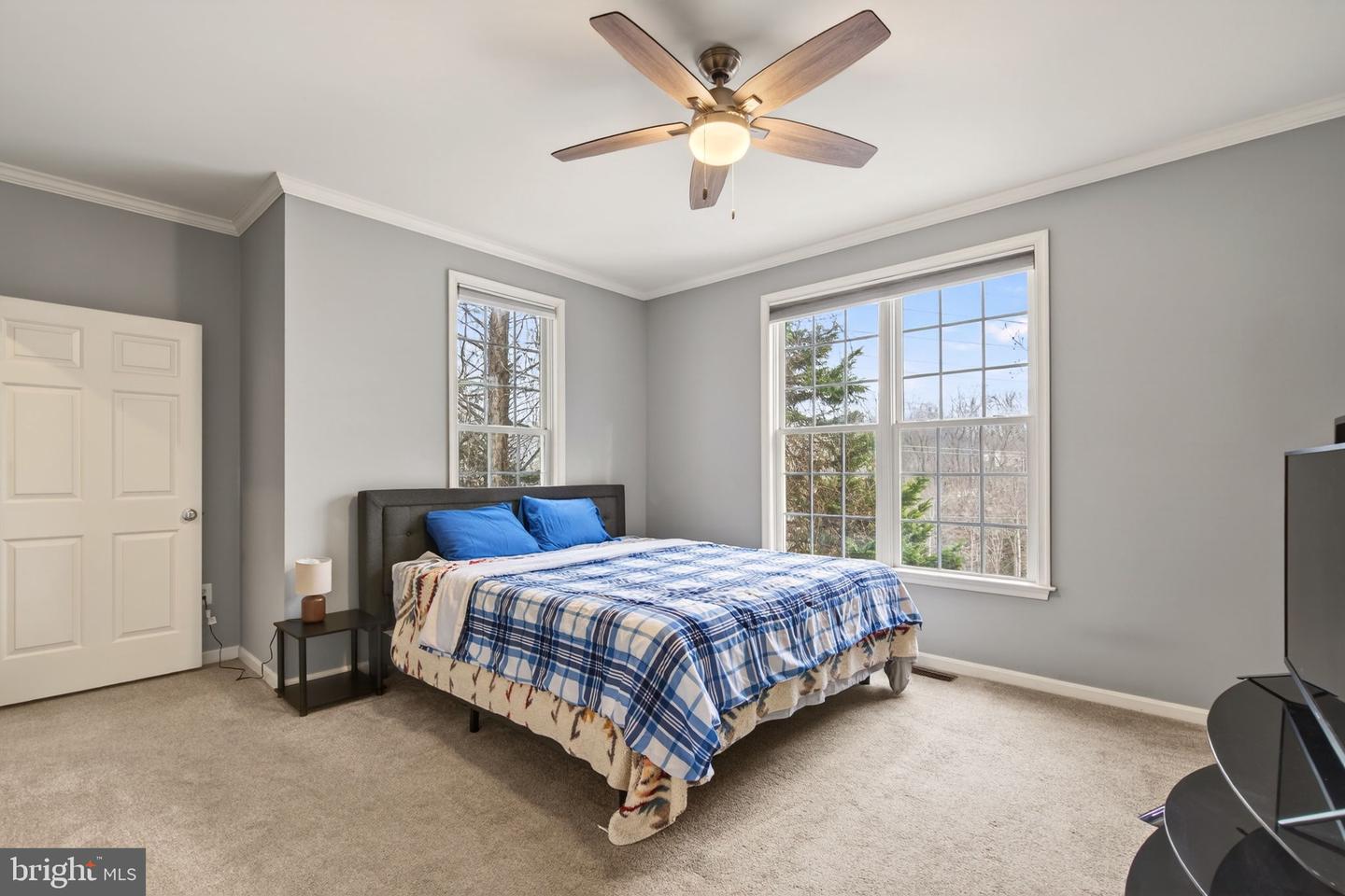 8020 POHICK RD, SPRINGFIELD, Virginia 22153, 6 Bedrooms Bedrooms, ,5 BathroomsBathrooms,Residential,For sale,8020 POHICK RD,VAFX2290294 MLS # VAFX2290294