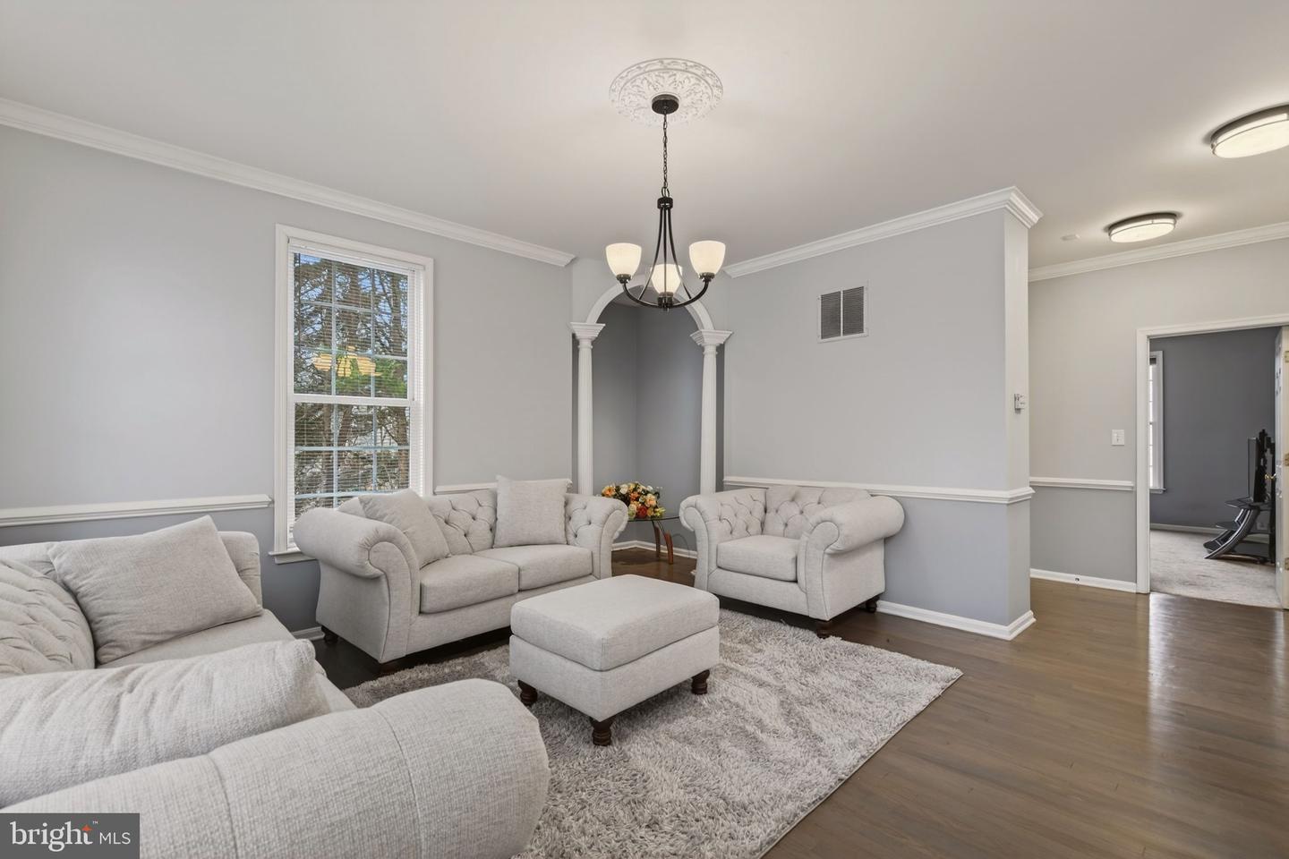 8020 POHICK RD, SPRINGFIELD, Virginia 22153, 6 Bedrooms Bedrooms, ,5 BathroomsBathrooms,Residential,For sale,8020 POHICK RD,VAFX2290294 MLS # VAFX2290294