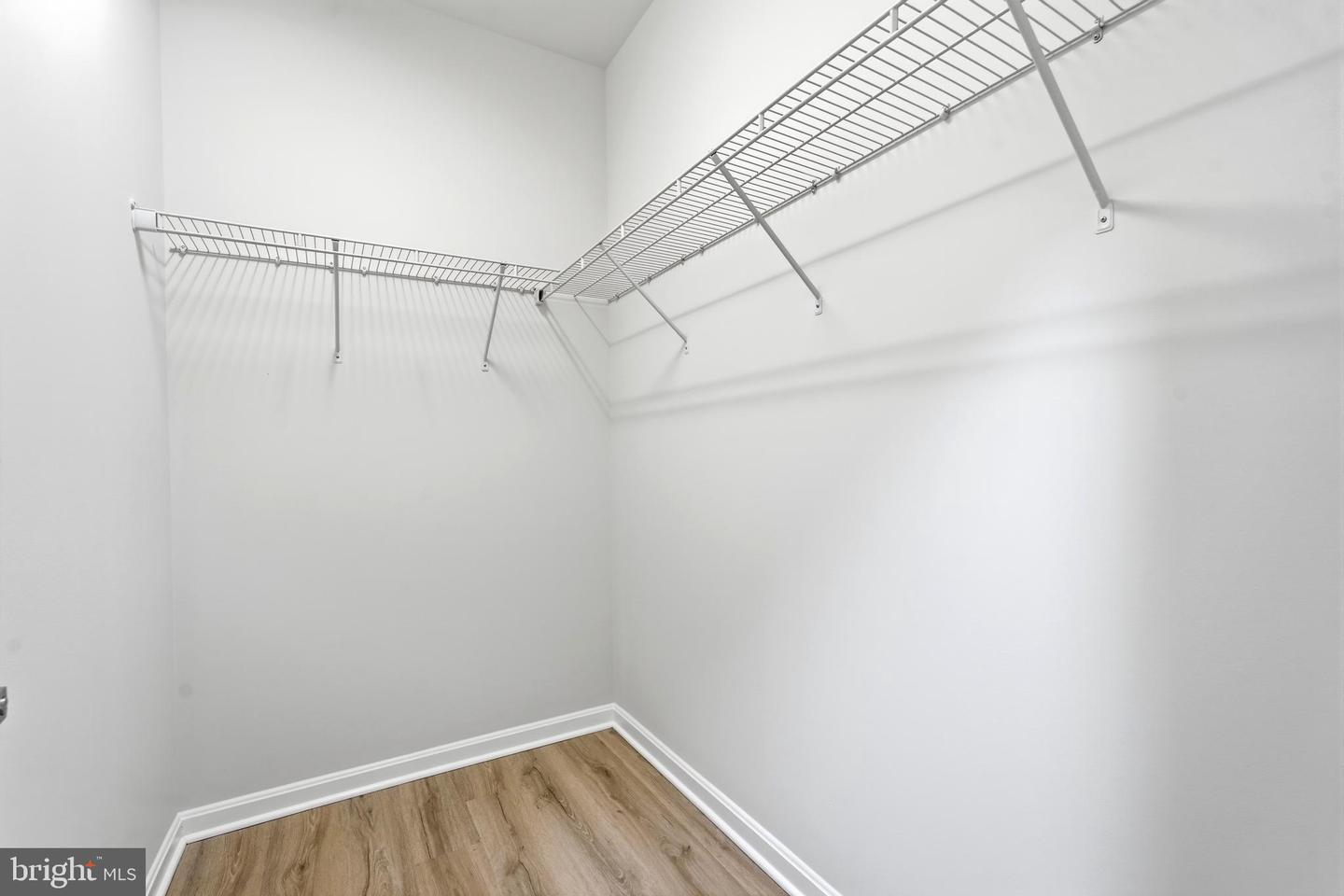 43803 KINGSTON STATION TER, ASHBURN, Virginia 20148, 3 Bedrooms Bedrooms, ,2 BathroomsBathrooms,Residential,For sale,43803 KINGSTON STATION TER,VALO2115688 MLS # VALO2115688 43803 KINGSTON STATION TER, ASHBURN, Virginia 20148, 3 Bedrooms Bedrooms, ,2 BathroomsBathrooms,Residential,For sale,43803 KINGSTON STATION TER,VALO2115688 MLS # VALO2115688