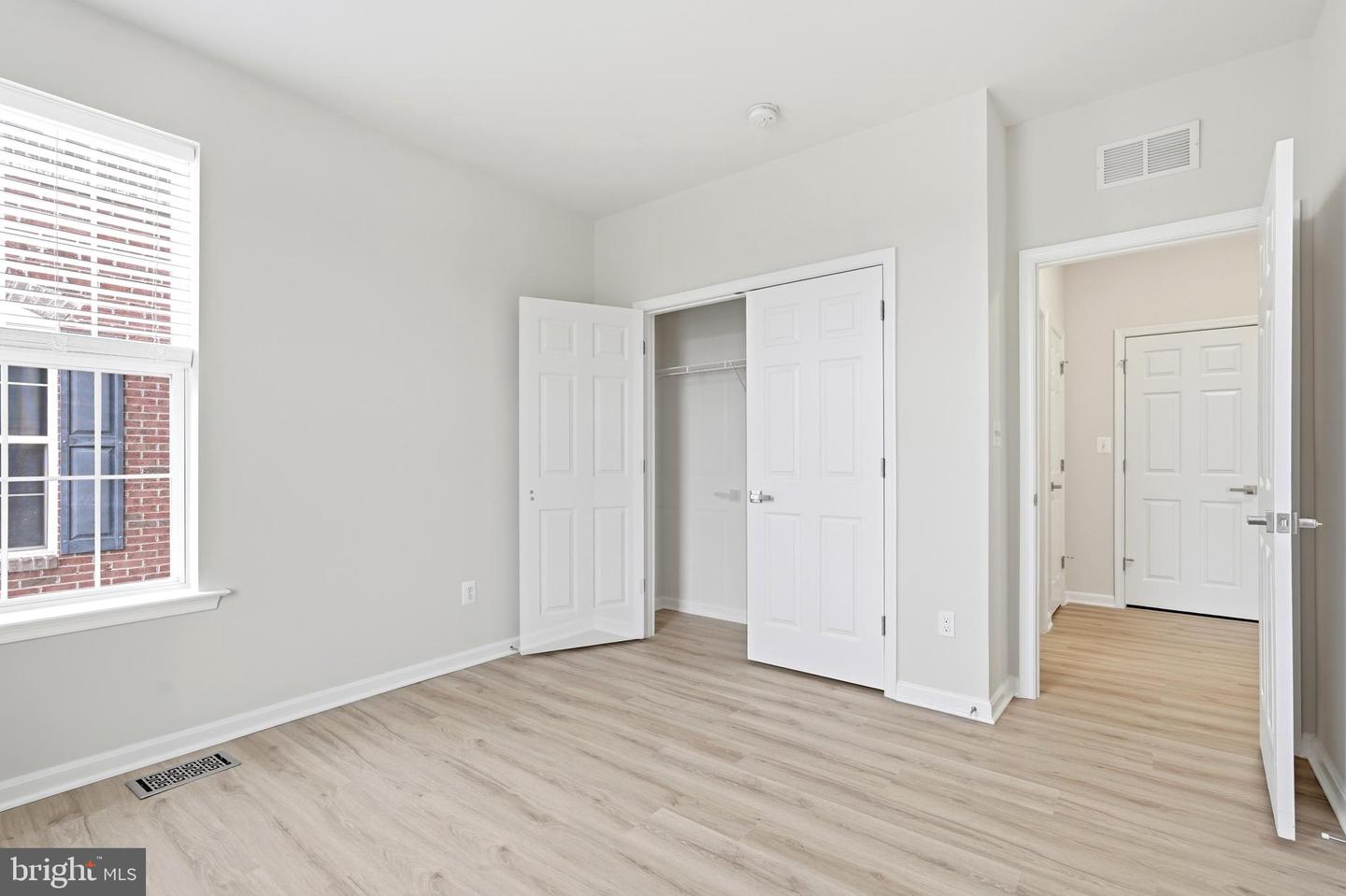 43803 KINGSTON STATION TER, ASHBURN, Virginia 20148, 3 Bedrooms Bedrooms, ,2 BathroomsBathrooms,Residential,For sale,43803 KINGSTON STATION TER,VALO2115688 MLS # VALO2115688 43803 KINGSTON STATION TER, ASHBURN, Virginia 20148, 3 Bedrooms Bedrooms, ,2 BathroomsBathrooms,Residential,For sale,43803 KINGSTON STATION TER,VALO2115688 MLS # VALO2115688