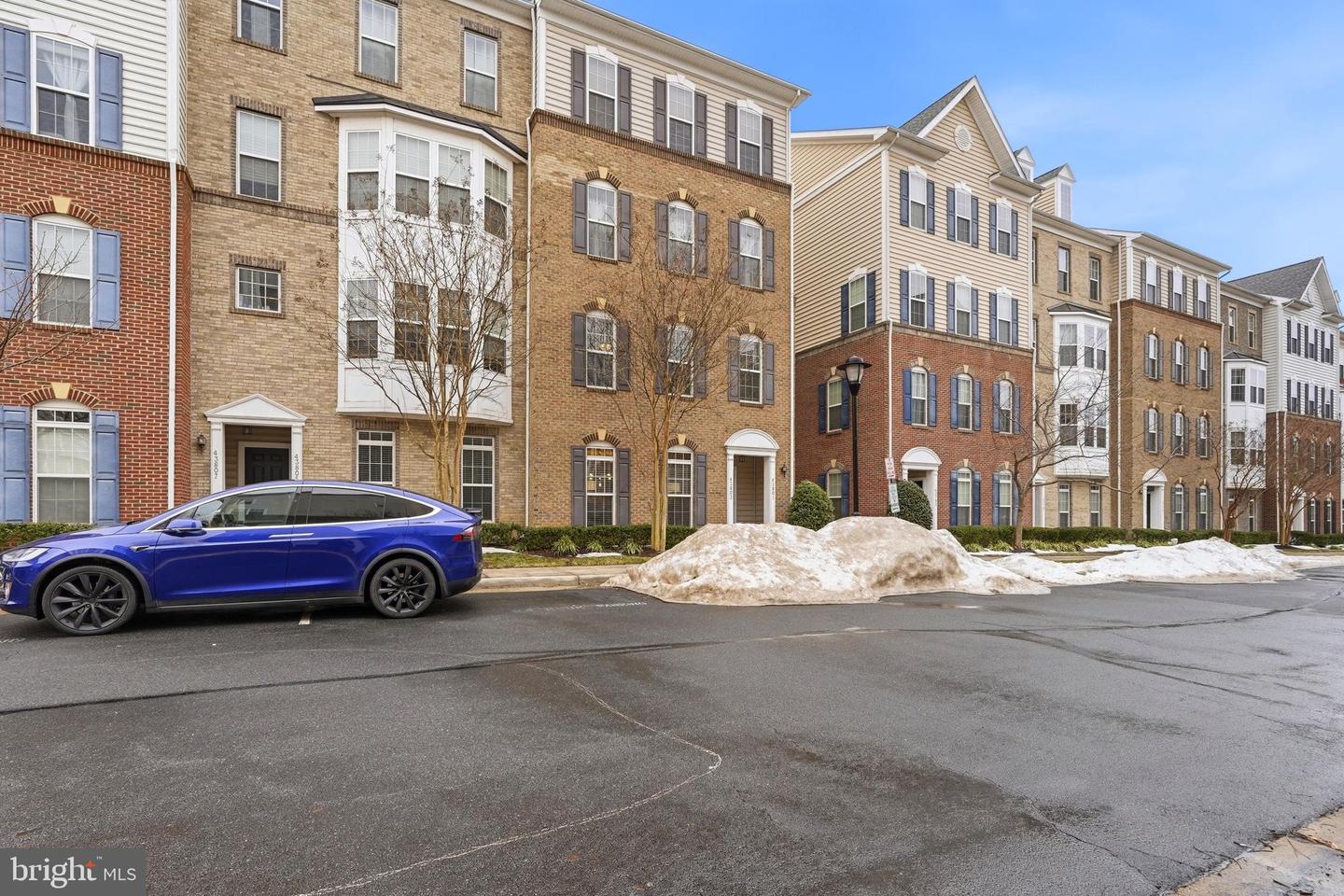 43803 KINGSTON STATION TER, ASHBURN, Virginia 20148, 3 Bedrooms Bedrooms, ,2 BathroomsBathrooms,Residential,For sale,43803 KINGSTON STATION TER,VALO2115688 MLS # VALO2115688 43803 KINGSTON STATION TER, ASHBURN, Virginia 20148, 3 Bedrooms Bedrooms, ,2 BathroomsBathrooms,Residential,For sale,43803 KINGSTON STATION TER,VALO2115688 MLS # VALO2115688