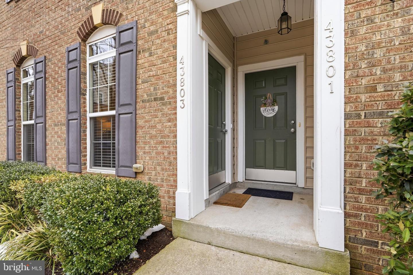 43803 KINGSTON STATION TER, ASHBURN, Virginia 20148, 3 Bedrooms Bedrooms, ,2 BathroomsBathrooms,Residential,For sale,43803 KINGSTON STATION TER,VALO2115688 MLS # VALO2115688 43803 KINGSTON STATION TER, ASHBURN, Virginia 20148, 3 Bedrooms Bedrooms, ,2 BathroomsBathrooms,Residential,For sale,43803 KINGSTON STATION TER,VALO2115688 MLS # VALO2115688