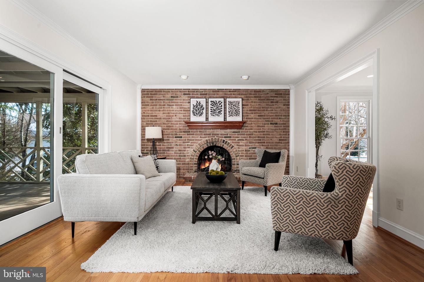 8311 CHAPEL LAKE CT, ANNANDALE, Virginia 22003, 5 Bedrooms Bedrooms, ,3 BathroomsBathrooms,Residential,For sale,8311 CHAPEL LAKE CT,VAFX2290376 MLS # VAFX2290376