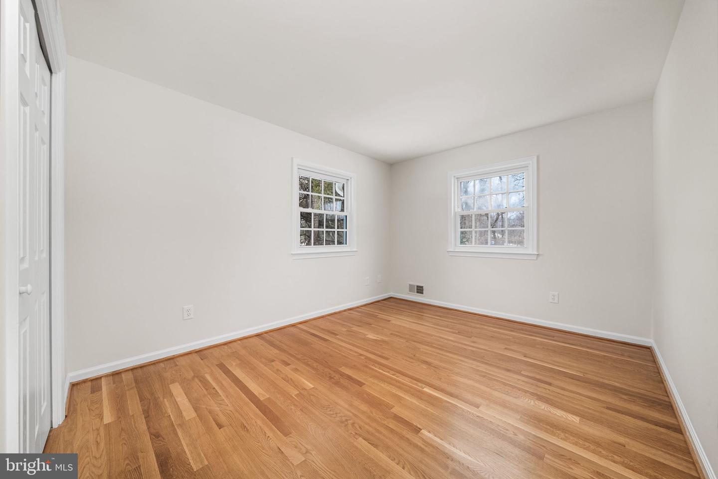 6627 KENNEDY LN, FALLS CHURCH, Virginia 22042, 4 Bedrooms Bedrooms, ,3 BathroomsBathrooms,Residential,For sale,6627 KENNEDY LN,VAFX2290388 MLS # VAFX2290388