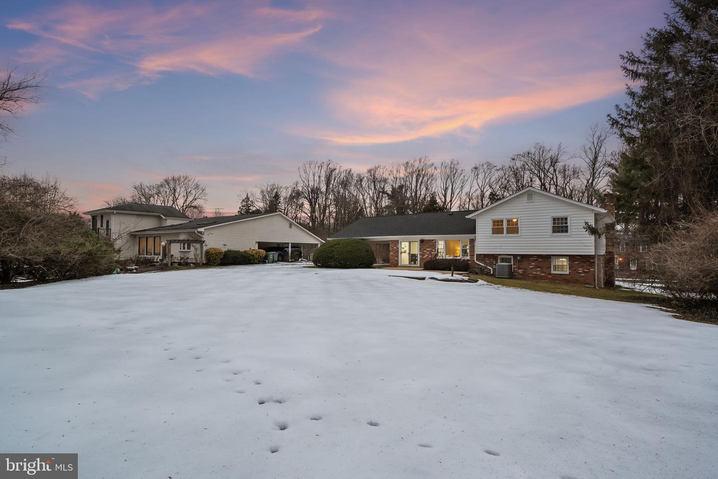 6627 KENNEDY LN, FALLS CHURCH, Virginia 22042, 4 Bedrooms Bedrooms, ,3 BathroomsBathrooms,Residential,For sale,6627 KENNEDY LN,VAFX2290388 MLS # VAFX2290388