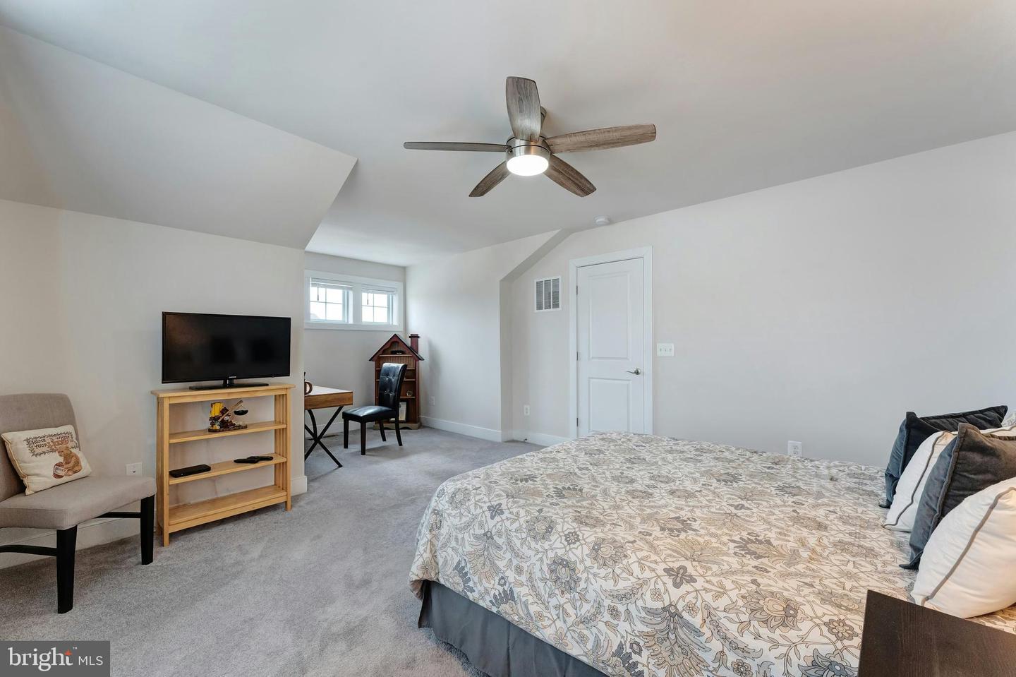 24277 GRAYLEAF WILLOW PL, ALDIE, Virginia 20105, 4 Bedrooms Bedrooms, ,4 BathroomsBathrooms,Residential,For sale,24277 GRAYLEAF WILLOW PL,VALO2115698 MLS # VALO2115698 24277 GRAYLEAF WILLOW PL, ALDIE, Virginia 20105, 4 Bedrooms Bedrooms, ,4 BathroomsBathrooms,Residential,For sale,24277 GRAYLEAF WILLOW PL,VALO2115698 MLS # VALO2115698