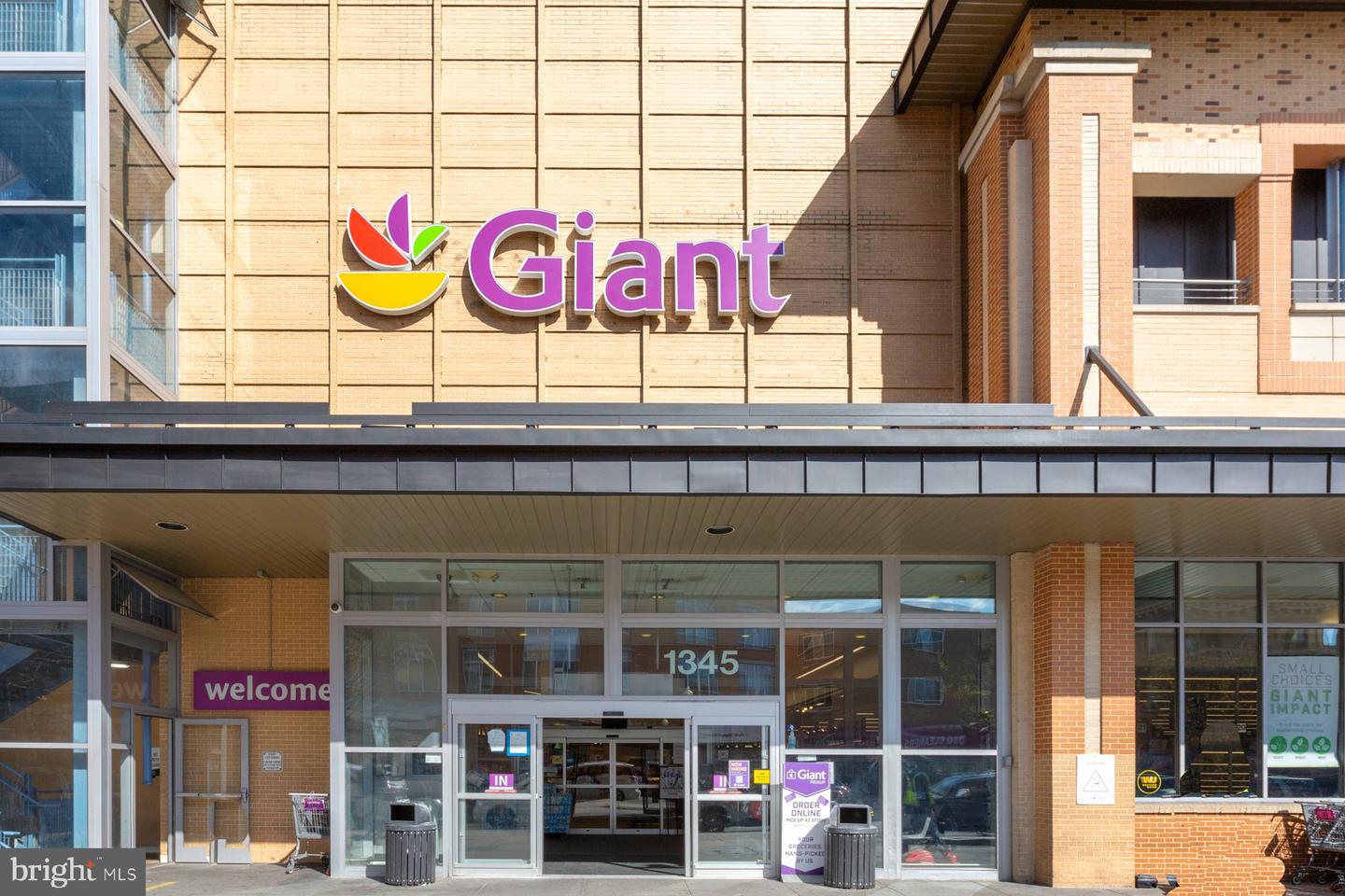 2750 14TH ST NW #603, WASHINGTON, District Of Columbia 20009, 3 Bedrooms Bedrooms, ,2 BathroomsBathrooms,Residential,For sale,2750 14TH ST NW #603,DCDC2246074 MLS # DCDC2246074