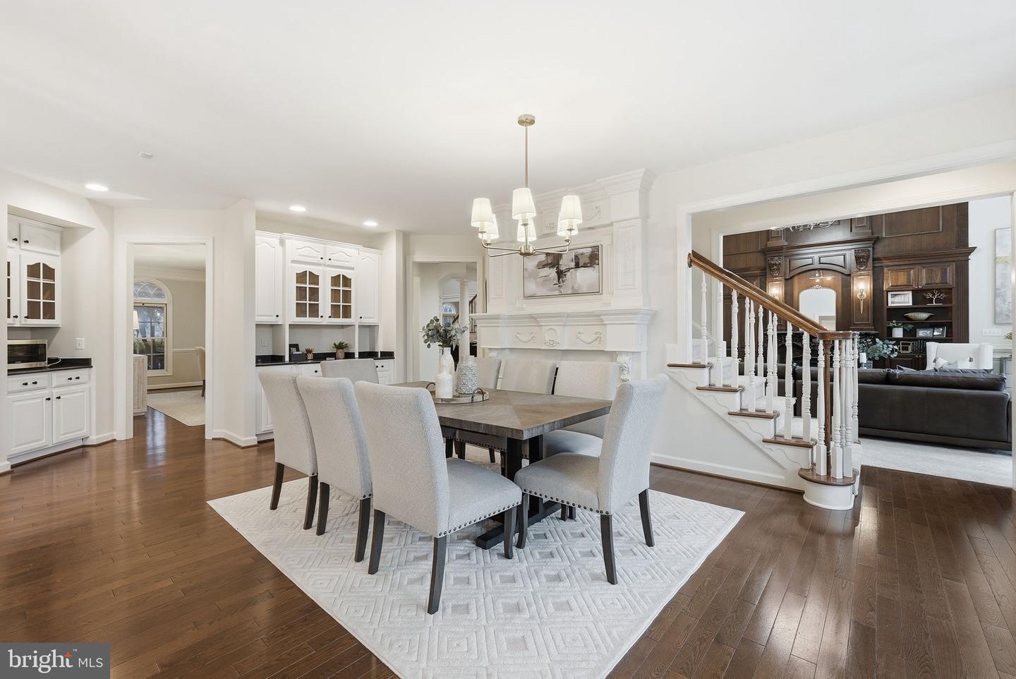 11588 CEDAR CHASE RD, HERNDON, Virginia 20170, 5 Bedrooms Bedrooms, ,5 BathroomsBathrooms,Residential,For sale,11588 CEDAR CHASE RD,VAFX2291088 MLS # VAFX2291088