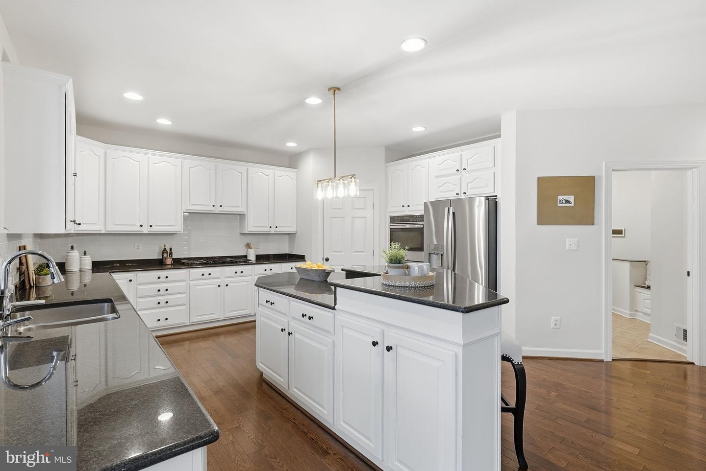 11588 CEDAR CHASE RD, HERNDON, Virginia 20170, 5 Bedrooms Bedrooms, ,5 BathroomsBathrooms,Residential,For sale,11588 CEDAR CHASE RD,VAFX2291088 MLS # VAFX2291088