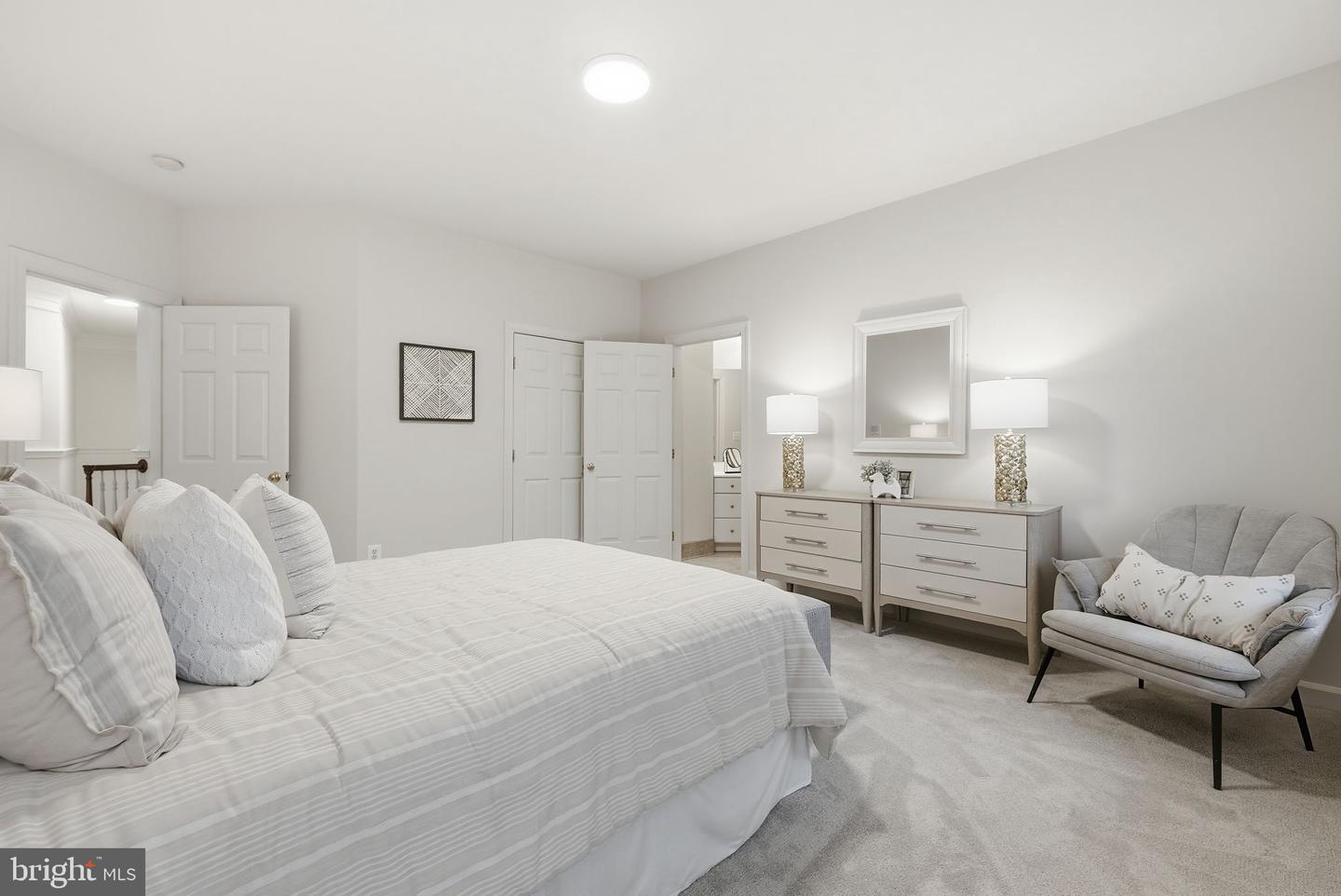 11588 CEDAR CHASE RD, HERNDON, Virginia 20170, 5 Bedrooms Bedrooms, ,5 BathroomsBathrooms,Residential,For sale,11588 CEDAR CHASE RD,VAFX2291088 MLS # VAFX2291088