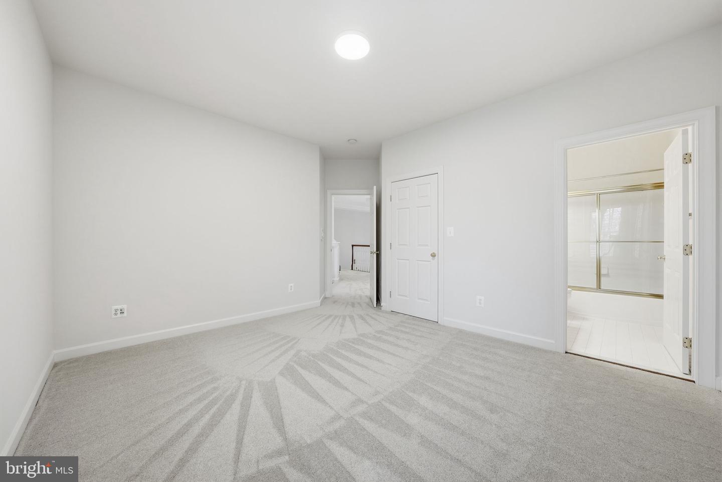 11588 CEDAR CHASE RD, HERNDON, Virginia 20170, 5 Bedrooms Bedrooms, ,5 BathroomsBathrooms,Residential,For sale,11588 CEDAR CHASE RD,VAFX2291088 MLS # VAFX2291088