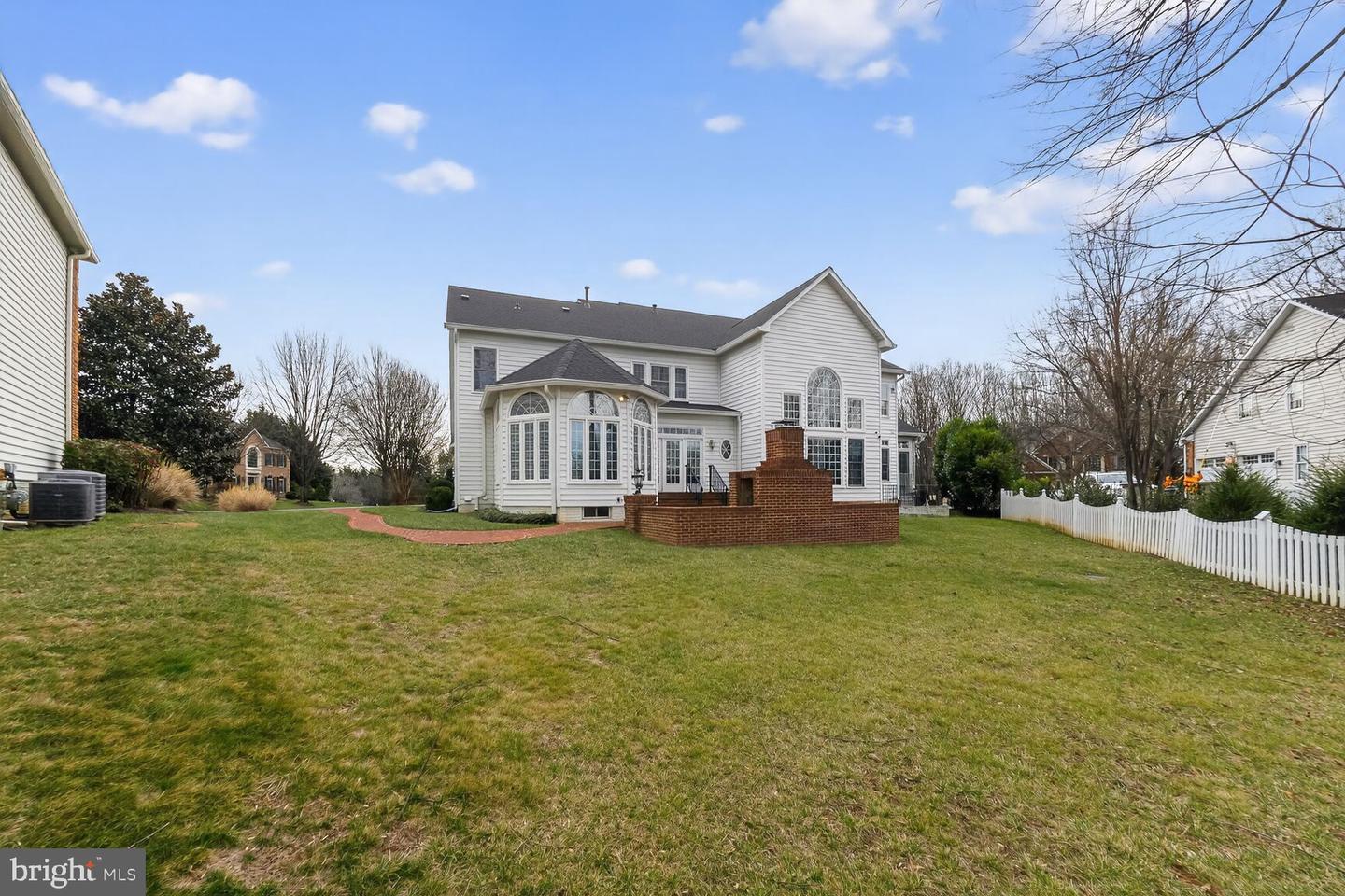 11588 CEDAR CHASE RD, HERNDON, Virginia 20170, 5 Bedrooms Bedrooms, ,5 BathroomsBathrooms,Residential,For sale,11588 CEDAR CHASE RD,VAFX2291088 MLS # VAFX2291088