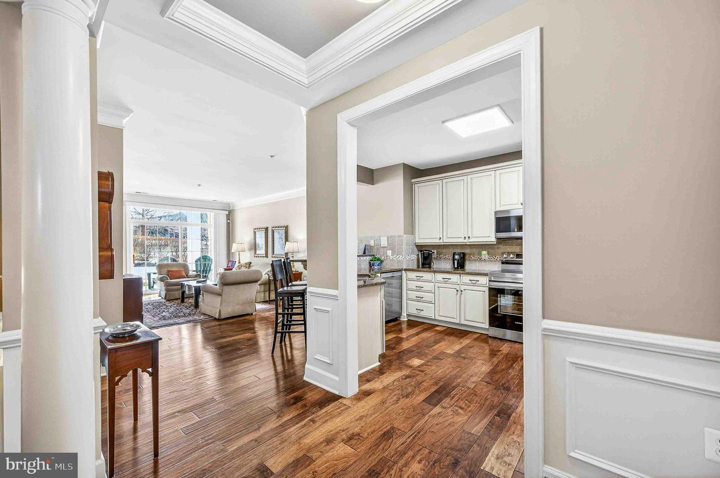 15251 ROYAL CREST DR #103, HAYMARKET, Virginia 20169, 2 Bedrooms Bedrooms, ,2 BathroomsBathrooms,Residential,For sale,15251 ROYAL CREST DR #103,VAPW2112500 MLS # VAPW2112500