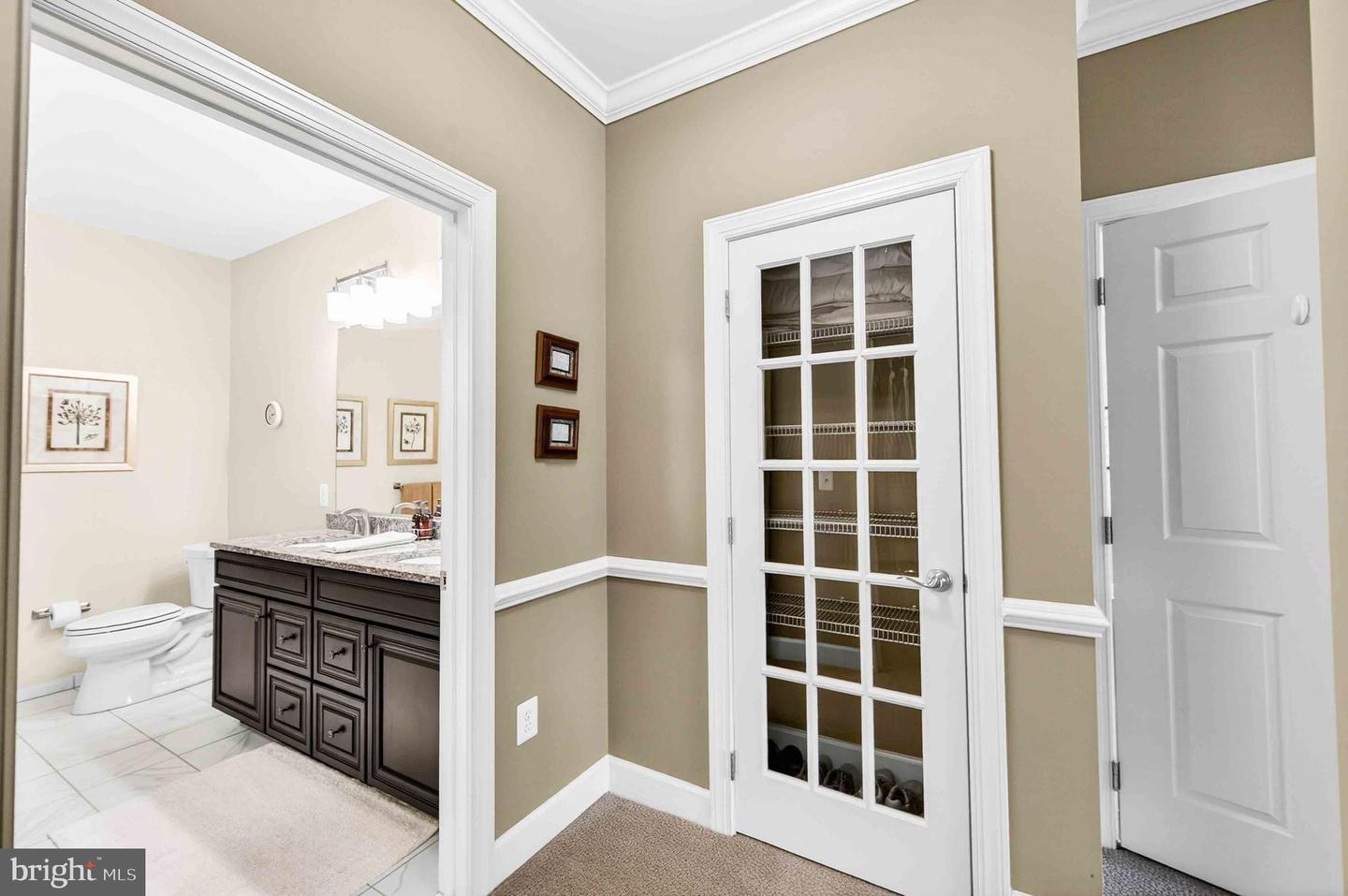 15251 ROYAL CREST DR #103, HAYMARKET, Virginia 20169, 2 Bedrooms Bedrooms, ,2 BathroomsBathrooms,Residential,For sale,15251 ROYAL CREST DR #103,VAPW2112500 MLS # VAPW2112500