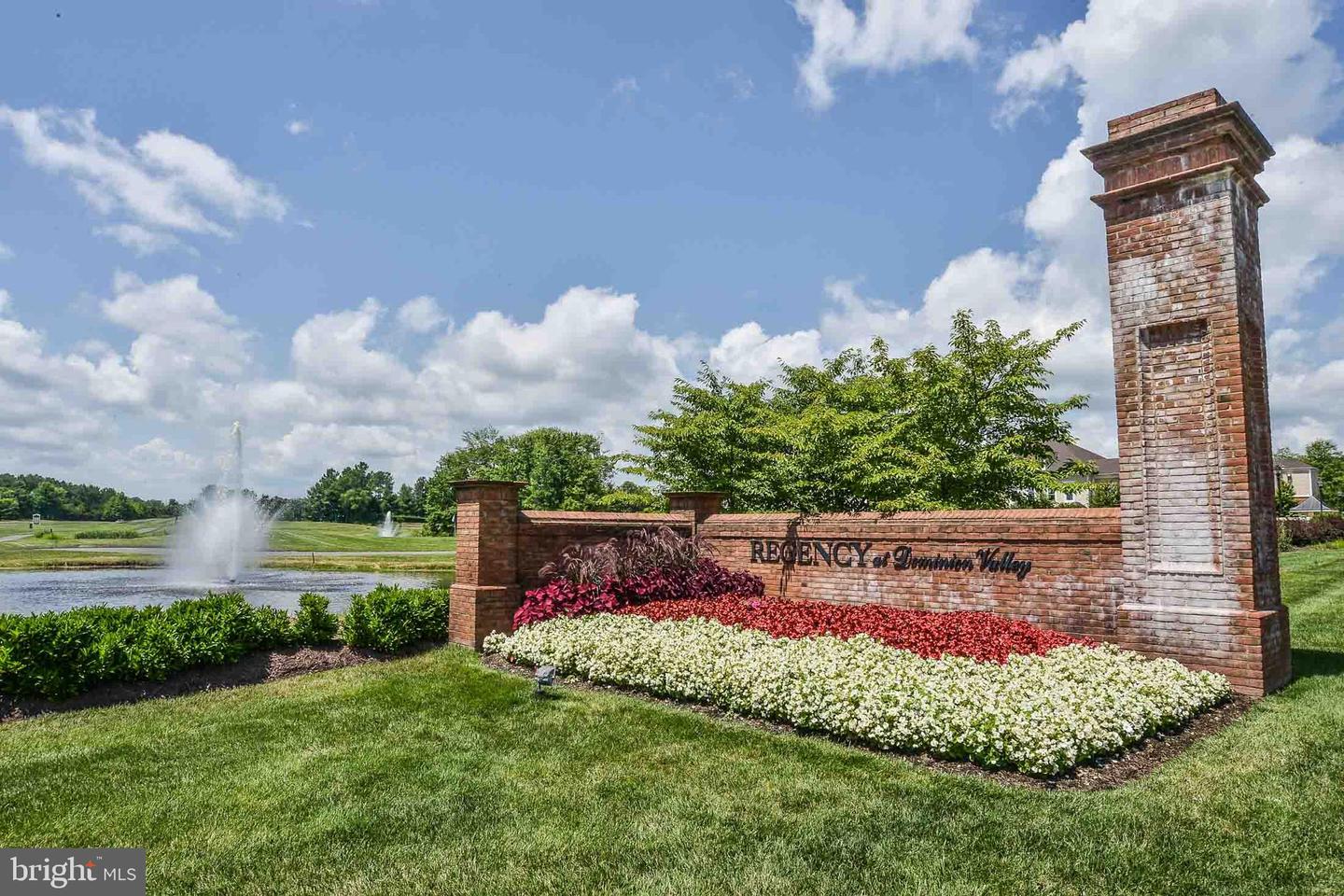 15251 ROYAL CREST DR #103, HAYMARKET, Virginia 20169, 2 Bedrooms Bedrooms, ,2 BathroomsBathrooms,Residential,For sale,15251 ROYAL CREST DR #103,VAPW2112500 MLS # VAPW2112500