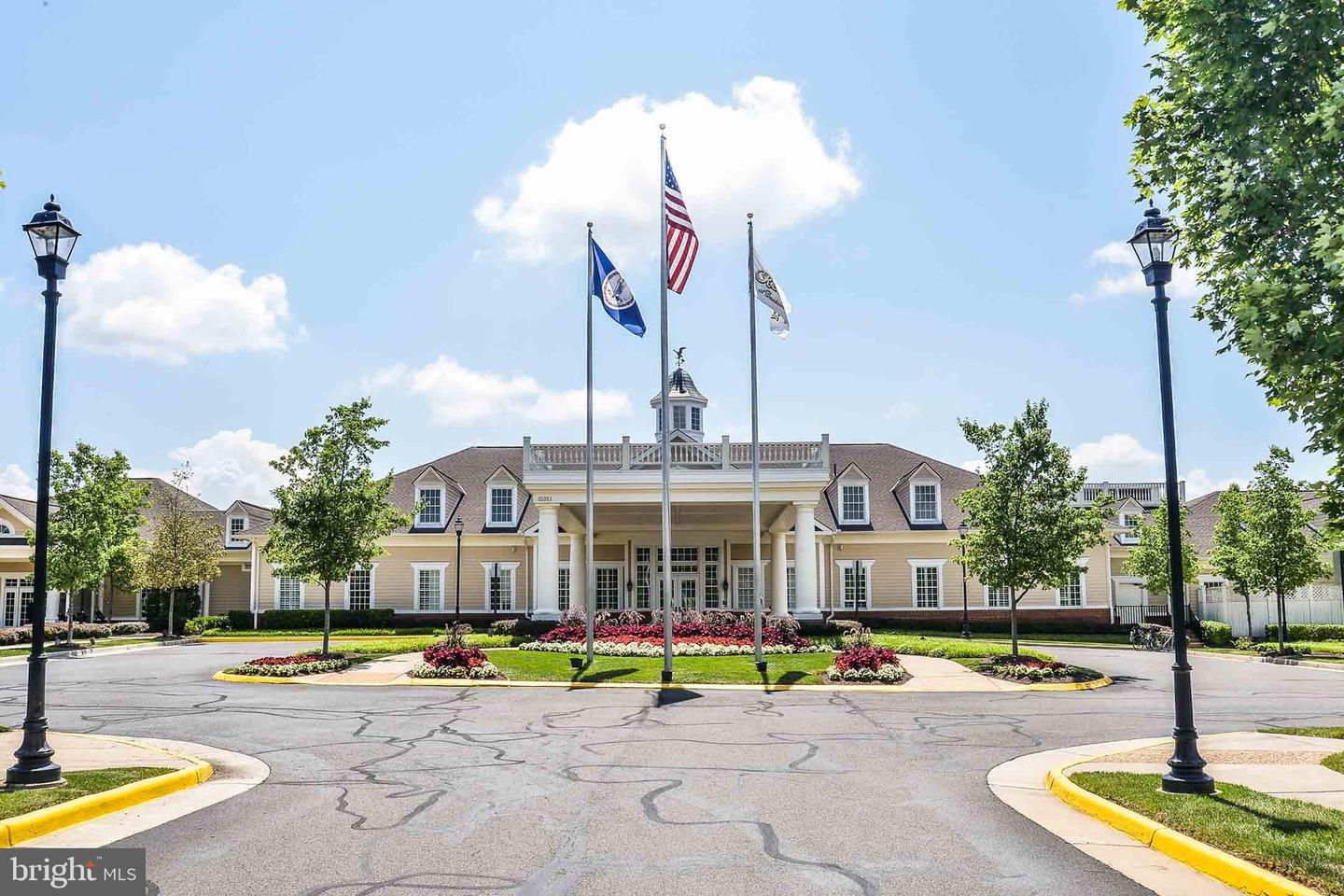 15251 ROYAL CREST DR #103, HAYMARKET, Virginia 20169, 2 Bedrooms Bedrooms, ,2 BathroomsBathrooms,Residential,For sale,15251 ROYAL CREST DR #103,VAPW2112500 MLS # VAPW2112500