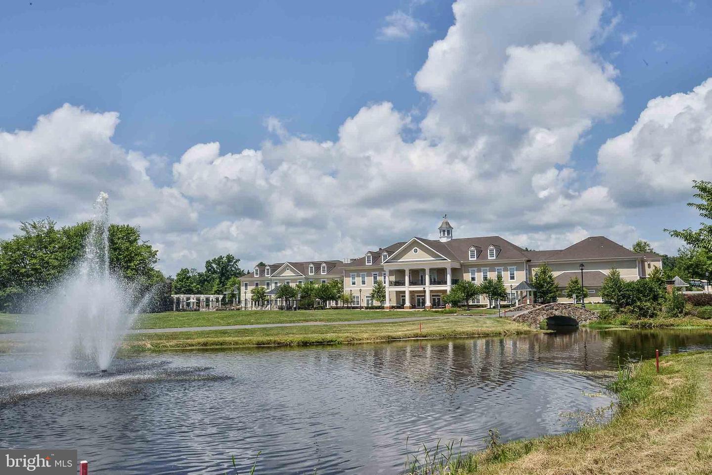 15251 ROYAL CREST DR #103, HAYMARKET, Virginia 20169, 2 Bedrooms Bedrooms, ,2 BathroomsBathrooms,Residential,For sale,15251 ROYAL CREST DR #103,VAPW2112500 MLS # VAPW2112500