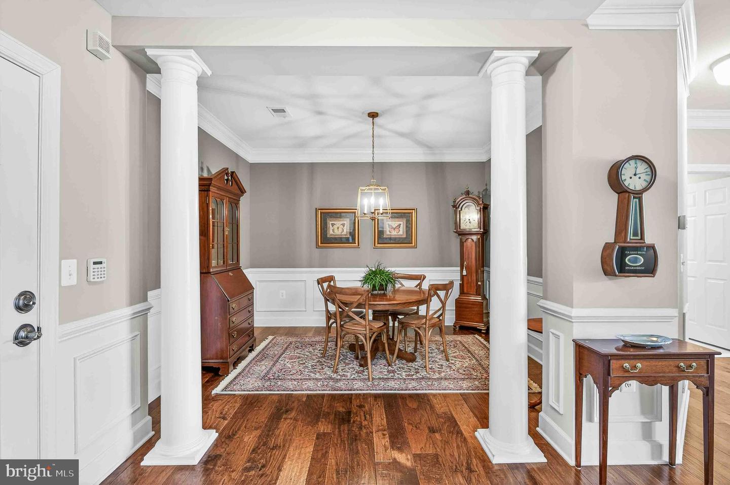 15251 ROYAL CREST DR #103, HAYMARKET, Virginia 20169, 2 Bedrooms Bedrooms, ,2 BathroomsBathrooms,Residential,For sale,15251 ROYAL CREST DR #103,VAPW2112500 MLS # VAPW2112500