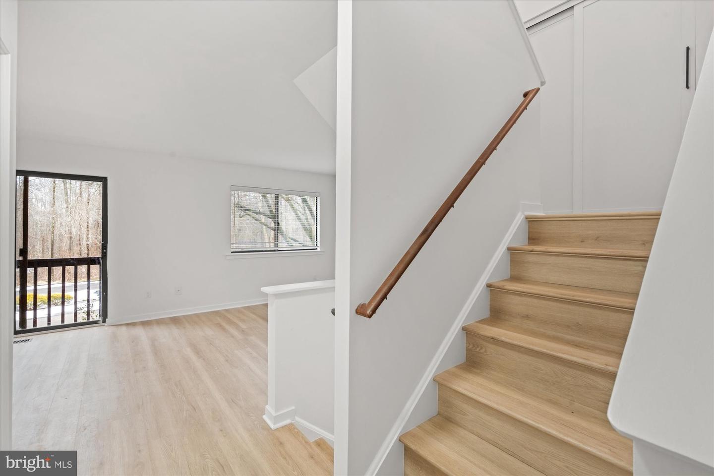 4712 DEER RUN CT, ALEXANDRIA, Virginia 22306, 4 Bedrooms Bedrooms, ,3 BathroomsBathrooms,Residential,For sale,4712 DEER RUN CT,VAFX2291312 MLS # VAFX2291312