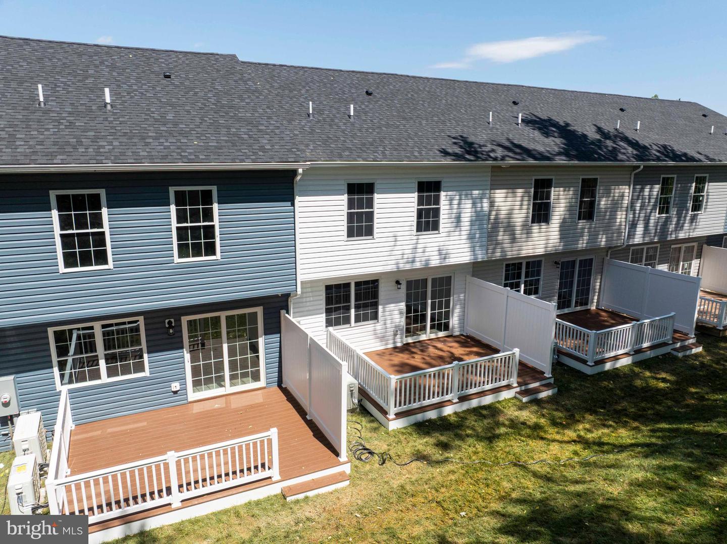 37 DUCK ST W, FRONT ROYAL, Virginia 22630, 3 Bedrooms Bedrooms, ,3 BathroomsBathrooms,Residential,For sale,37 DUCK ST W,VAWR2013430 MLS # VAWR2013430