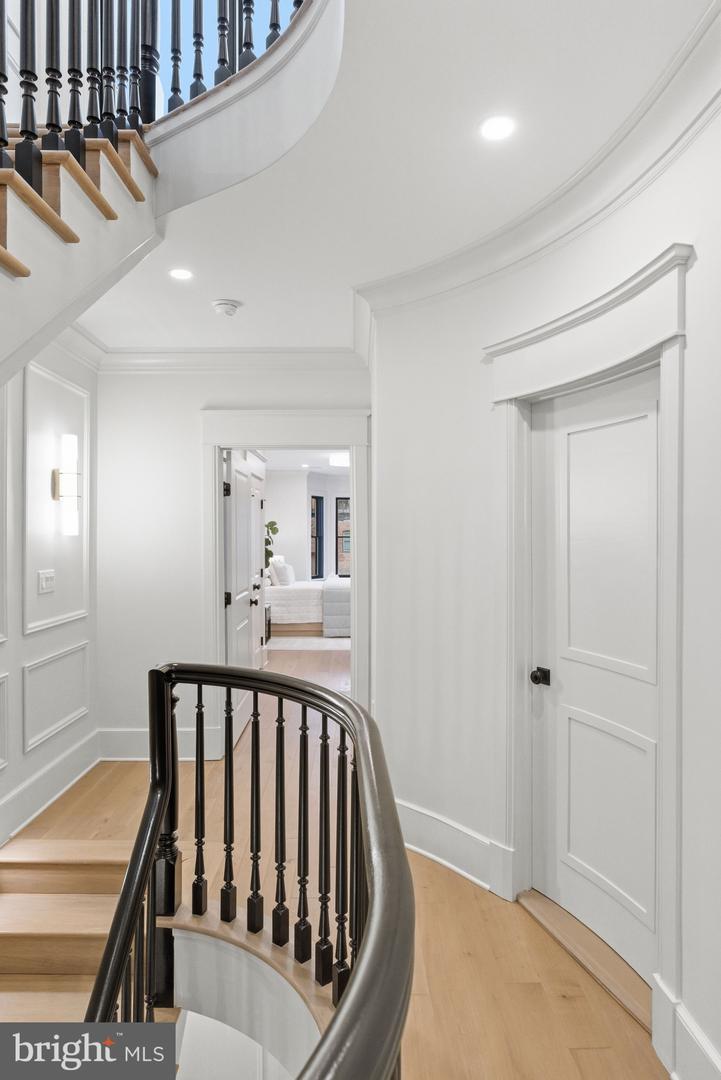 1816 BELMONT RD NW, WASHINGTON, District Of Columbia 20009, 6 Bedrooms Bedrooms, ,6 BathroomsBathrooms,Residential,For sale,1816 BELMONT RD NW,DCDC2246470 MLS # DCDC2246470