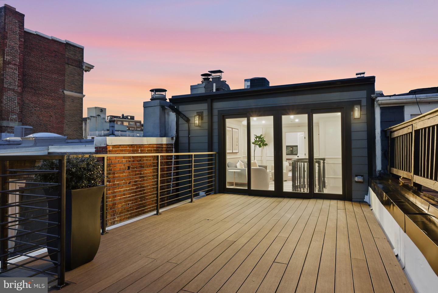 1816 BELMONT RD NW, WASHINGTON, District Of Columbia 20009, 6 Bedrooms Bedrooms, ,6 BathroomsBathrooms,Residential,For sale,1816 BELMONT RD NW,DCDC2246470 MLS # DCDC2246470