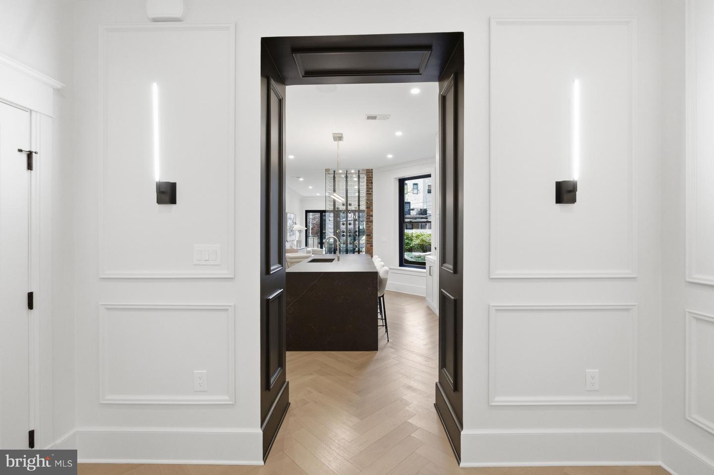 1816 BELMONT RD NW, WASHINGTON, District Of Columbia 20009, 6 Bedrooms Bedrooms, ,6 BathroomsBathrooms,Residential,For sale,1816 BELMONT RD NW,DCDC2246470 MLS # DCDC2246470