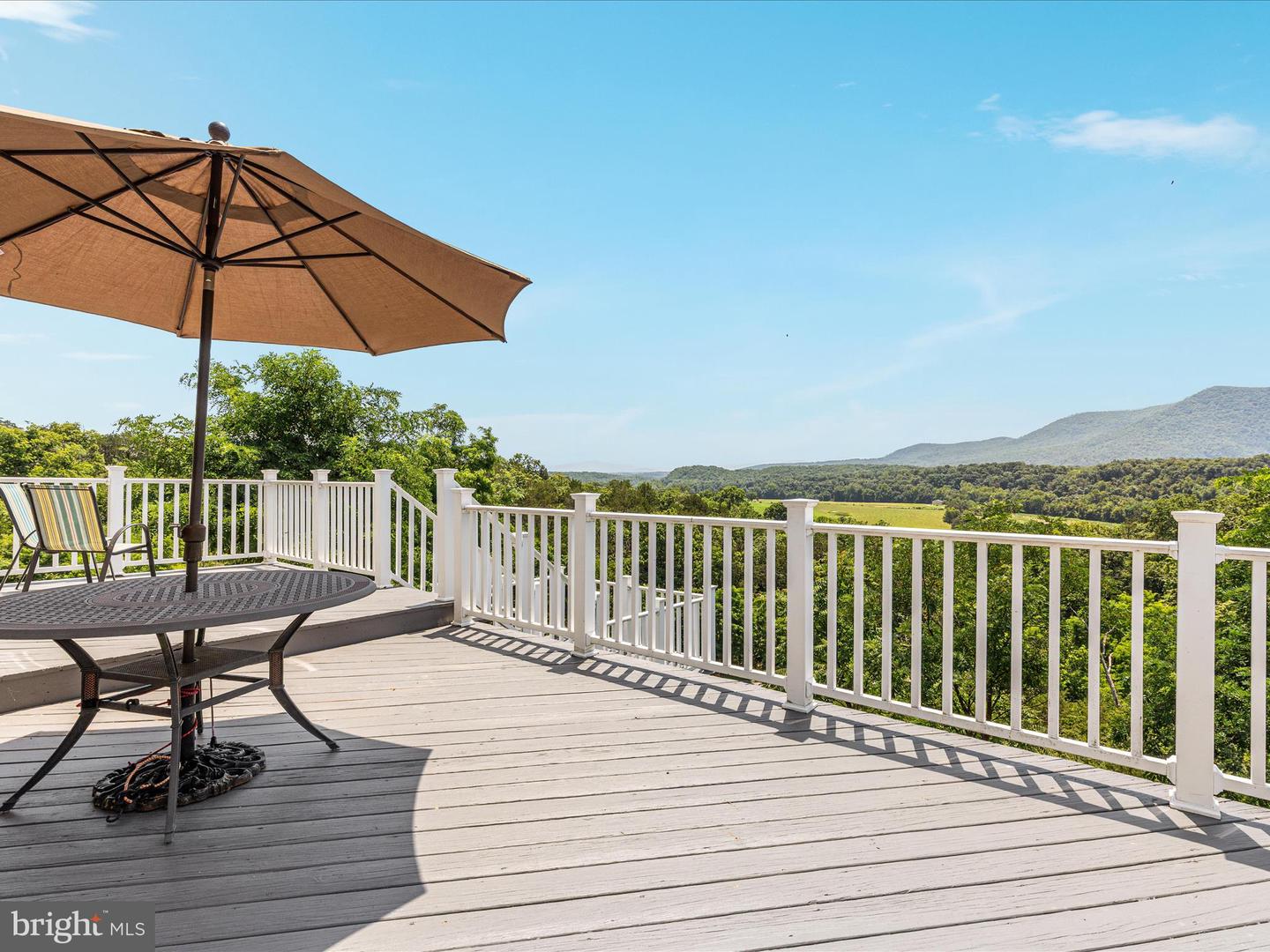 118 JENNY CT, STRASBURG, Virginia 22657, 5 Bedrooms Bedrooms, ,3 BathroomsBathrooms,Residential,For sale,118 JENNY CT,VASH2013598 MLS # VASH2013598