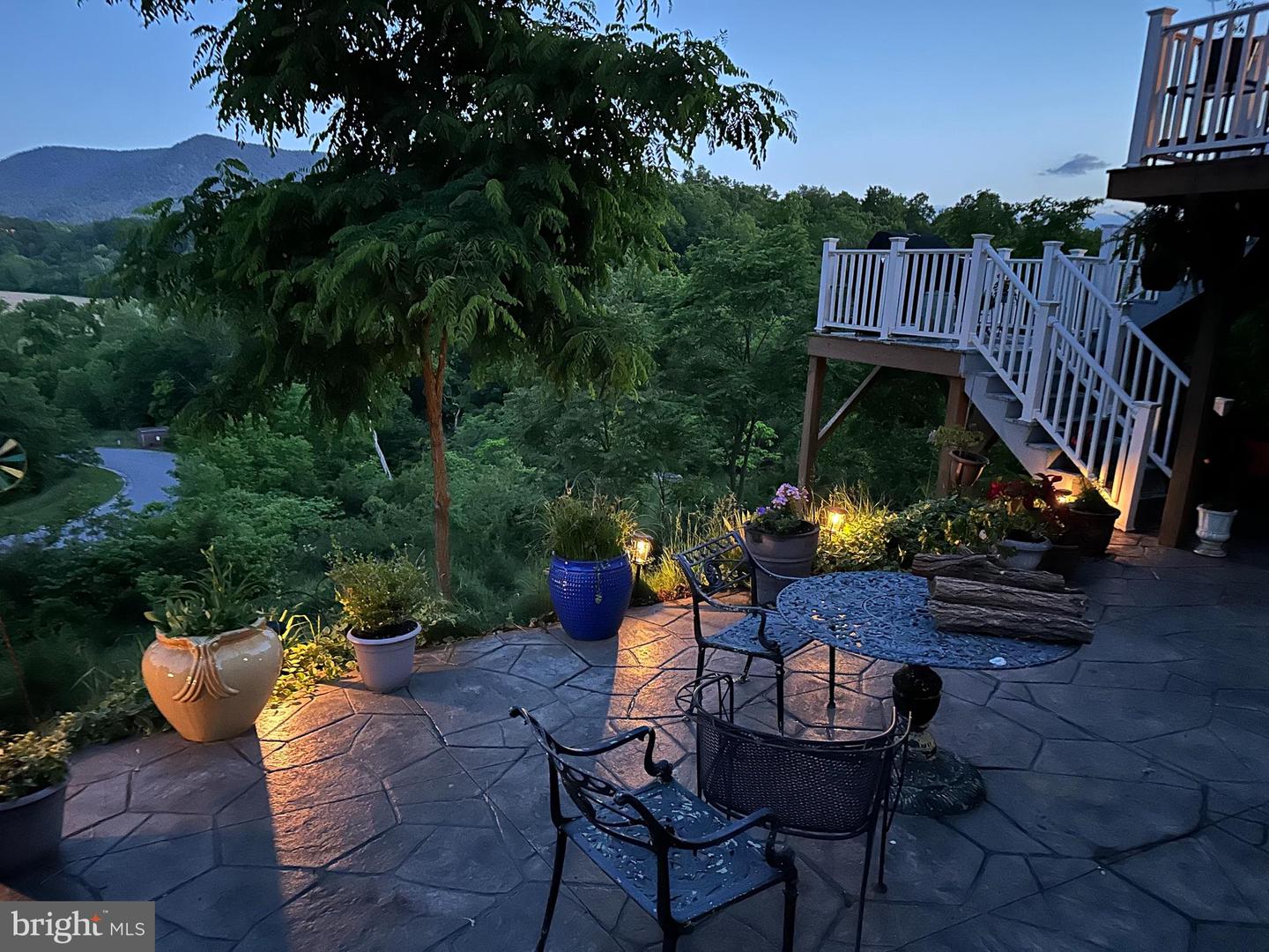 118 JENNY CT, STRASBURG, Virginia 22657, 5 Bedrooms Bedrooms, ,3 BathroomsBathrooms,Residential,For sale,118 JENNY CT,VASH2013598 MLS # VASH2013598