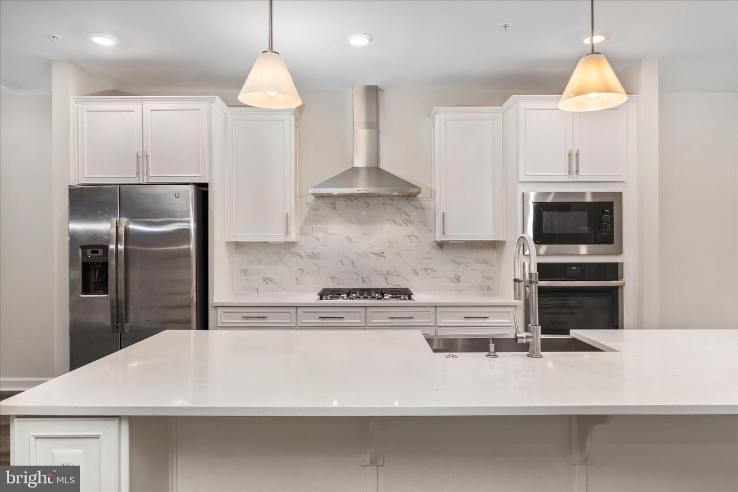 12910 SUNRISE RIDGE ALY #60, HERNDON, Virginia 20171, 3 Bedrooms Bedrooms, 6 Rooms Rooms,2 BathroomsBathrooms,Residential,For sale,12910 SUNRISE RIDGE ALY #60,VAFX2291432 MLS # VAFX2291432