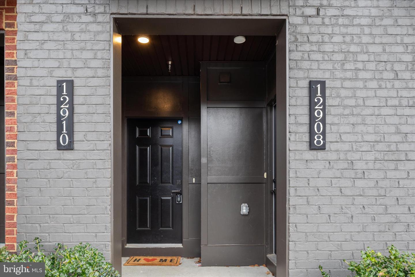 12910 SUNRISE RIDGE ALY #60, HERNDON, Virginia 20171, 3 Bedrooms Bedrooms, 6 Rooms Rooms,2 BathroomsBathrooms,Residential,For sale,12910 SUNRISE RIDGE ALY #60,VAFX2291432 MLS # VAFX2291432