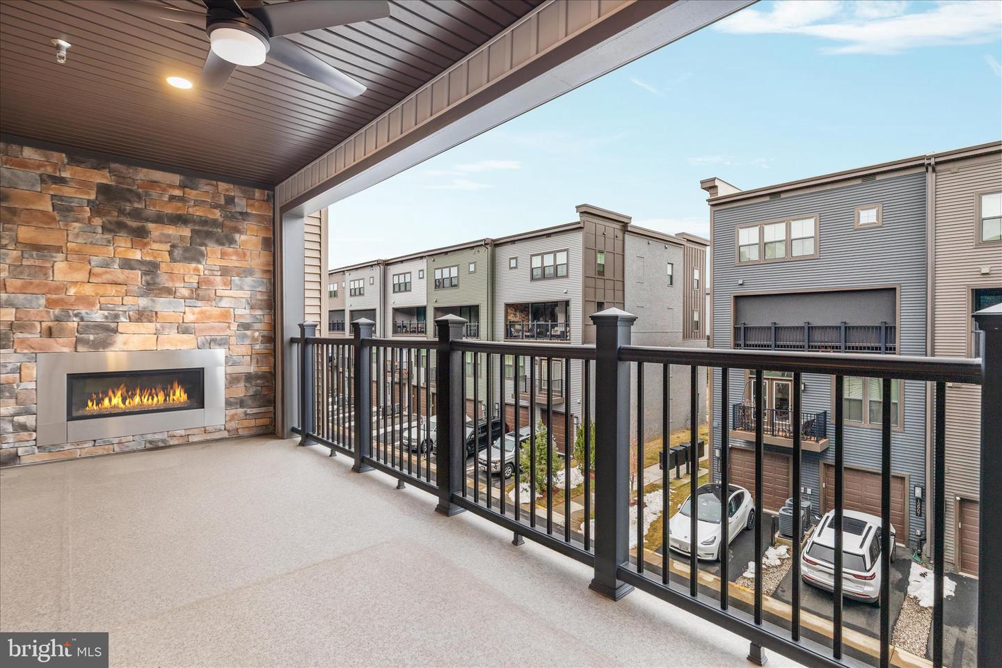 12910 SUNRISE RIDGE ALY #60, HERNDON, Virginia 20171, 3 Bedrooms Bedrooms, 6 Rooms Rooms,2 BathroomsBathrooms,Residential,For sale,12910 SUNRISE RIDGE ALY #60,VAFX2291432 MLS # VAFX2291432