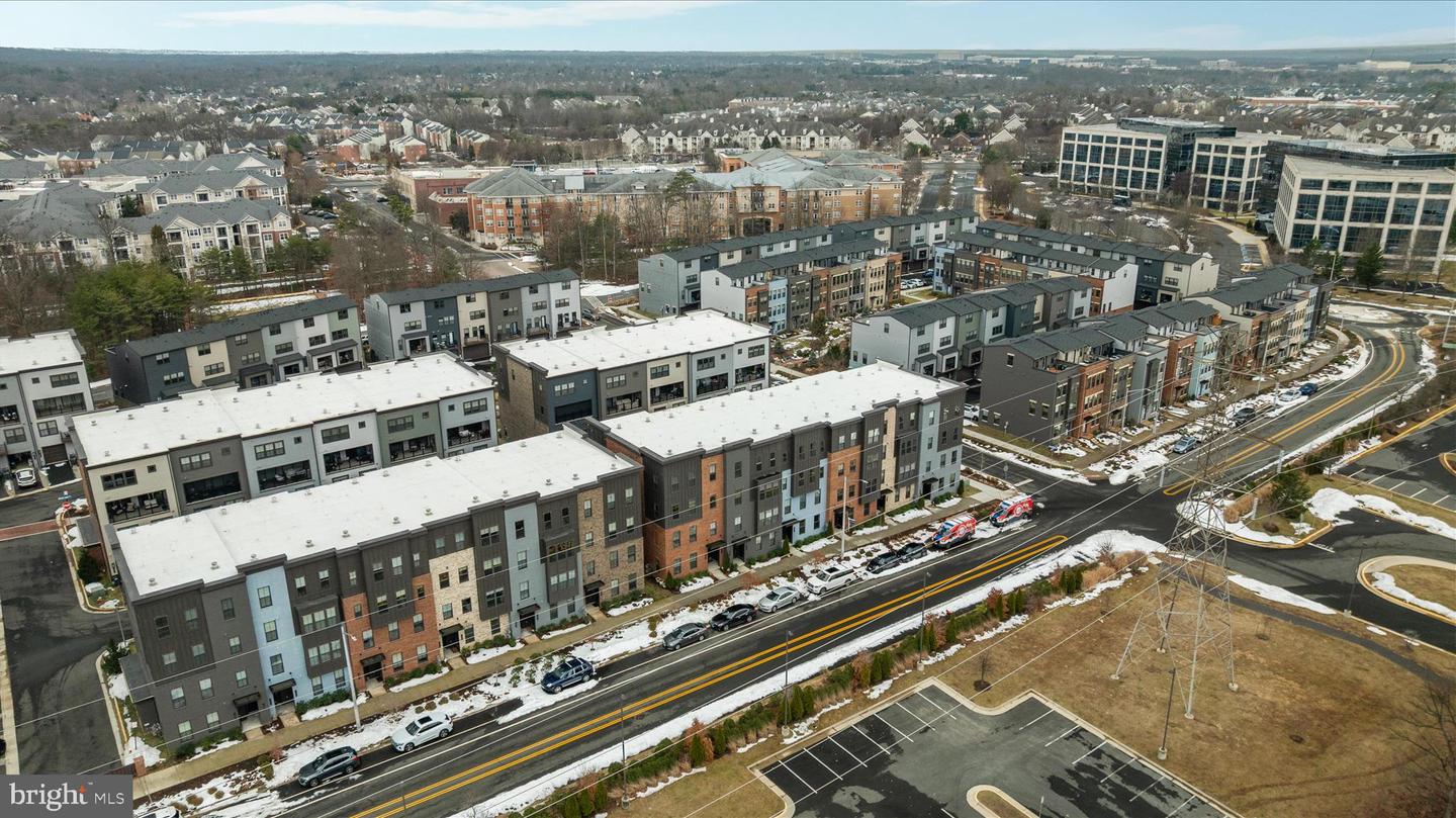 12910 SUNRISE RIDGE ALY #60, HERNDON, Virginia 20171, 3 Bedrooms Bedrooms, 6 Rooms Rooms,2 BathroomsBathrooms,Residential,For sale,12910 SUNRISE RIDGE ALY #60,VAFX2291432 MLS # VAFX2291432