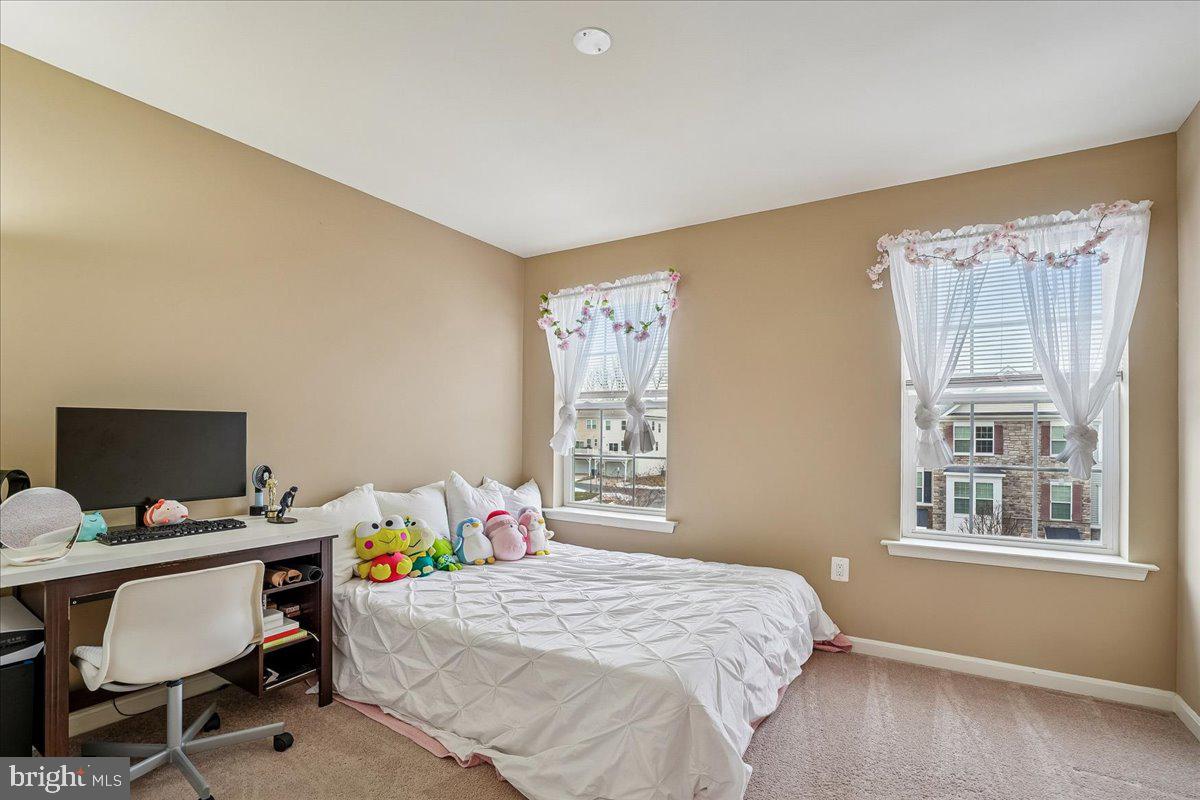 6804 BRYSON CIR, HAYMARKET, Virginia 20169, 3 Bedrooms Bedrooms, ,3 BathroomsBathrooms,Residential,For sale,6804 BRYSON CIR,VAPW2112608 MLS # VAPW2112608