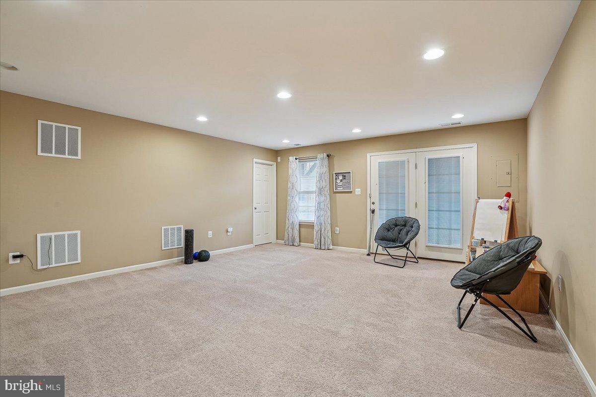 6804 BRYSON CIR, HAYMARKET, Virginia 20169, 3 Bedrooms Bedrooms, ,3 BathroomsBathrooms,Residential,For sale,6804 BRYSON CIR,VAPW2112608 MLS # VAPW2112608