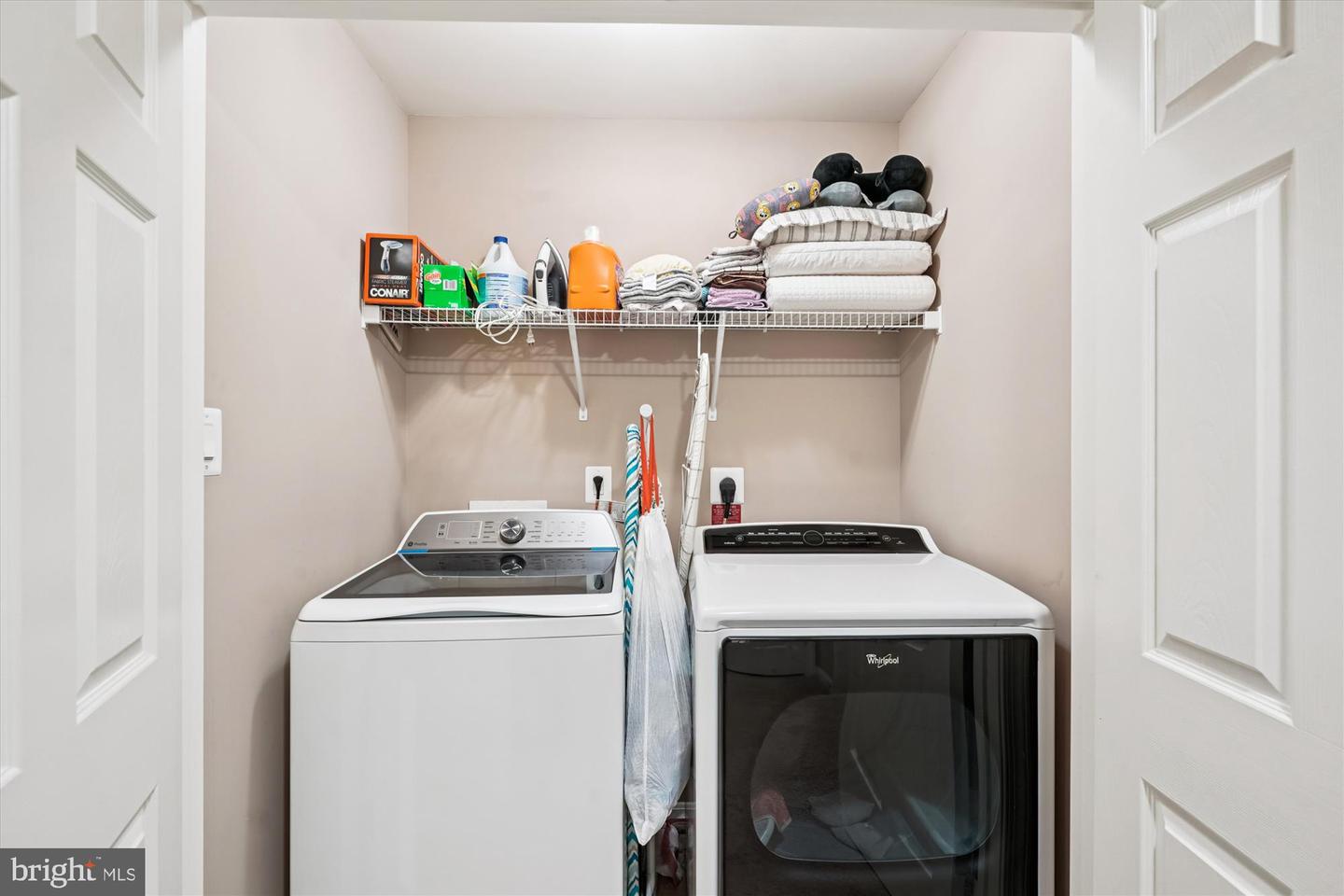 6804 BRYSON CIR, HAYMARKET, Virginia 20169, 3 Bedrooms Bedrooms, ,3 BathroomsBathrooms,Residential,For sale,6804 BRYSON CIR,VAPW2112608 MLS # VAPW2112608