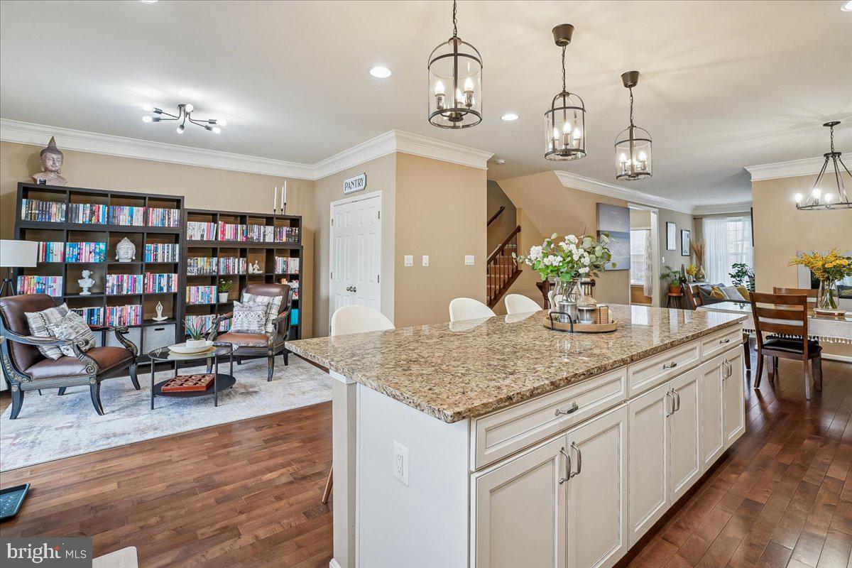 6804 BRYSON CIR, HAYMARKET, Virginia 20169, 3 Bedrooms Bedrooms, ,3 BathroomsBathrooms,Residential,For sale,6804 BRYSON CIR,VAPW2112608 MLS # VAPW2112608