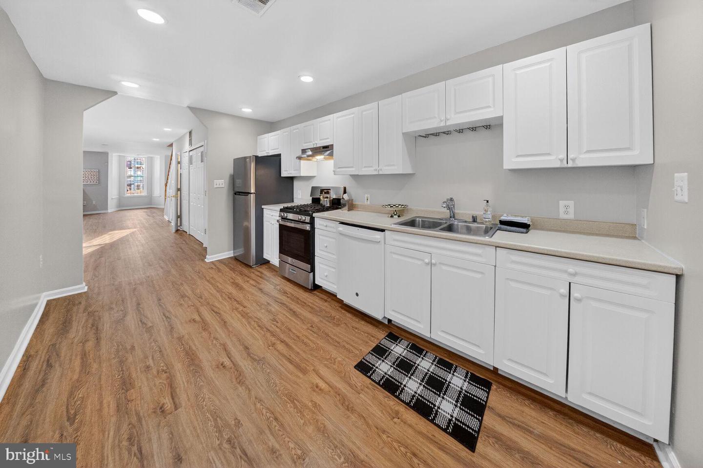 46 FLORIDA AVE NW, WASHINGTON, District Of Columbia 20001, 5 Bedrooms Bedrooms, ,3 BathroomsBathrooms,Residential,For sale,46 FLORIDA AVE NW,DCDC2246504 MLS # DCDC2246504