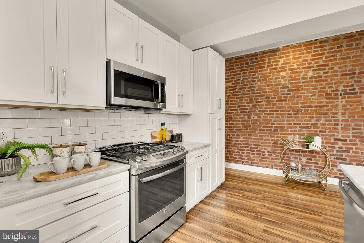 1719 LINCOLN RD NE #1, WASHINGTON, District Of Columbia 20002, 2 Bedrooms Bedrooms, ,2 BathroomsBathrooms,Residential,For sale,1719 LINCOLN RD NE #1,DCDC2246592 MLS # DCDC2246592