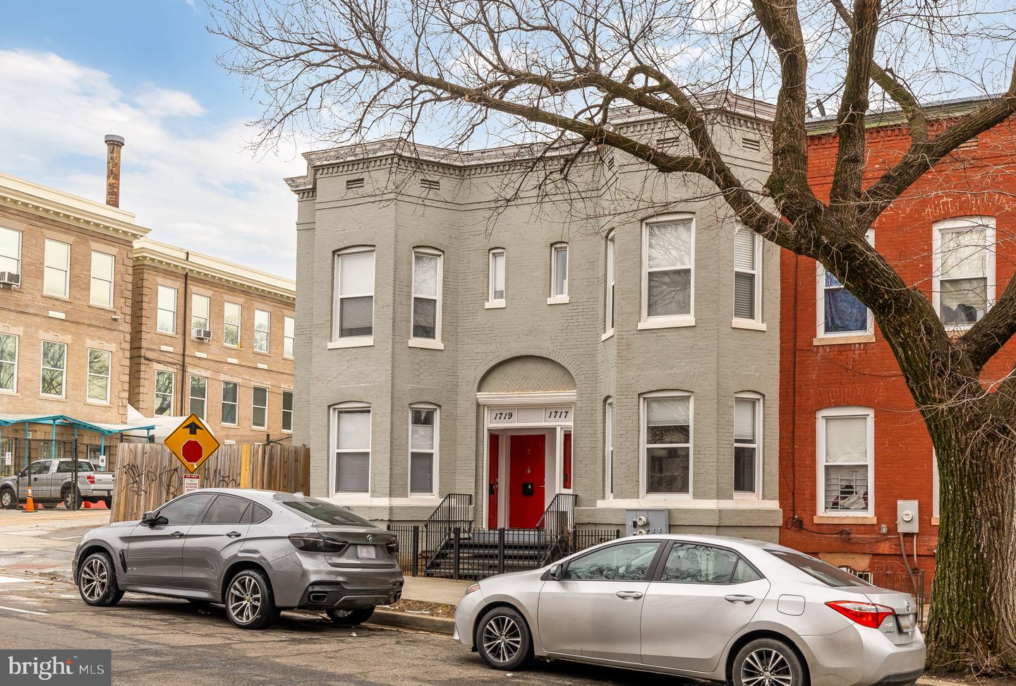 1719 LINCOLN RD NE #1, WASHINGTON, District Of Columbia 20002, 2 Bedrooms Bedrooms, ,2 BathroomsBathrooms,Residential,For sale,1719 LINCOLN RD NE #1,DCDC2246592 MLS # DCDC2246592