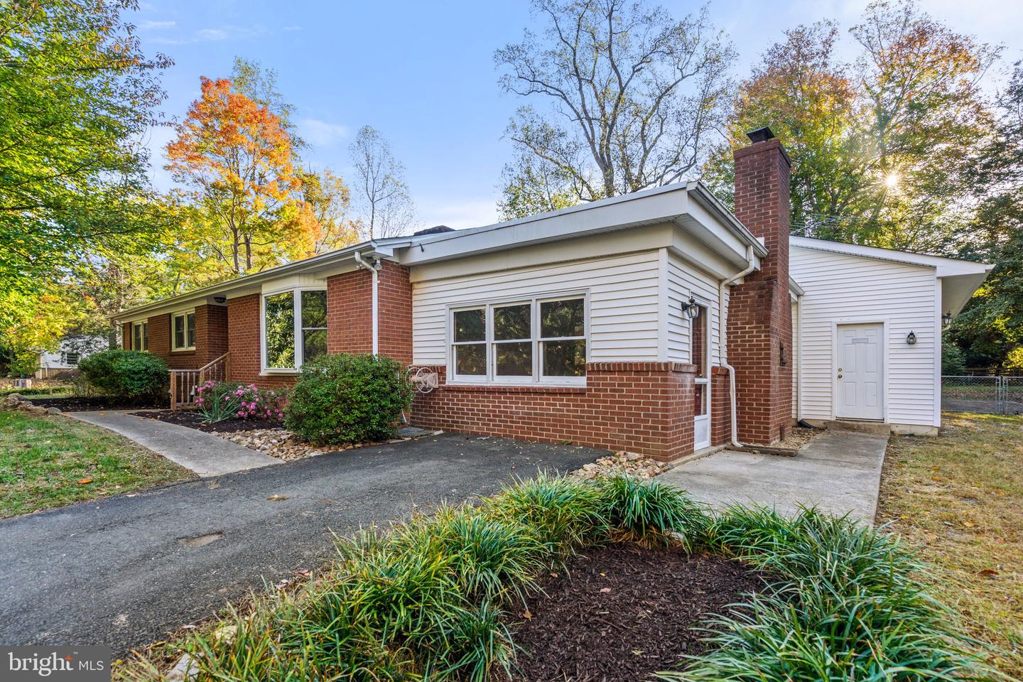 6741 MAXWELL AVE, WARRENTON, Virginia 20187, 3 Bedrooms Bedrooms, ,2 BathroomsBathrooms,Residential,For sale,6741 MAXWELL AVE,VAFQ2020596 MLS # VAFQ2020596