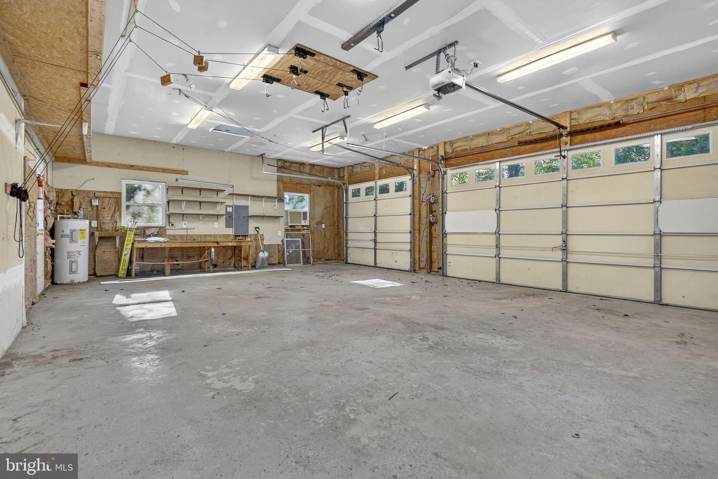 6741 MAXWELL AVE, WARRENTON, Virginia 20187, 3 Bedrooms Bedrooms, ,2 BathroomsBathrooms,Residential,For sale,6741 MAXWELL AVE,VAFQ2020596 MLS # VAFQ2020596