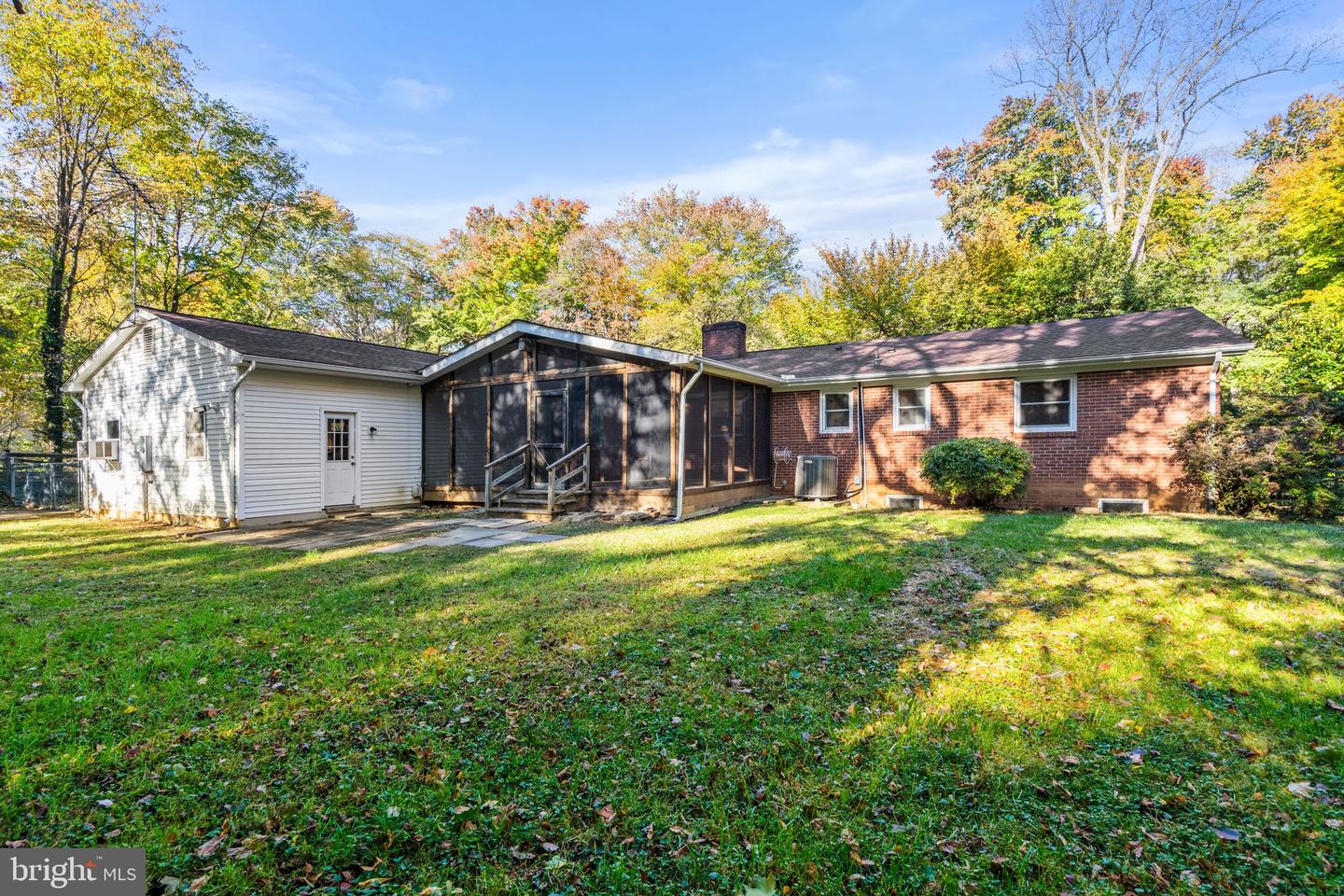 6741 MAXWELL AVE, WARRENTON, Virginia 20187, 3 Bedrooms Bedrooms, ,2 BathroomsBathrooms,Residential,For sale,6741 MAXWELL AVE,VAFQ2020596 MLS # VAFQ2020596