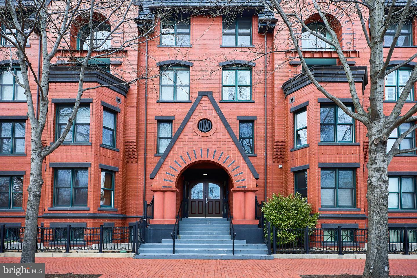 1020 PENNSYLVANIA AVE SE #504, WASHINGTON, District Of Columbia 20003, 2 Bedrooms Bedrooms, ,1 BathroomBathrooms,Residential,For sale,1020 PENNSYLVANIA AVE SE #504,DCDC2246636 MLS # DCDC2246636 1020 PENNSYLVANIA AVE SE #504, WASHINGTON, District Of Columbia 20003, 2 Bedrooms Bedrooms, ,1 BathroomBathrooms,Residential,For sale,1020 PENNSYLVANIA AVE SE #504,DCDC2246636 MLS # DCDC2246636