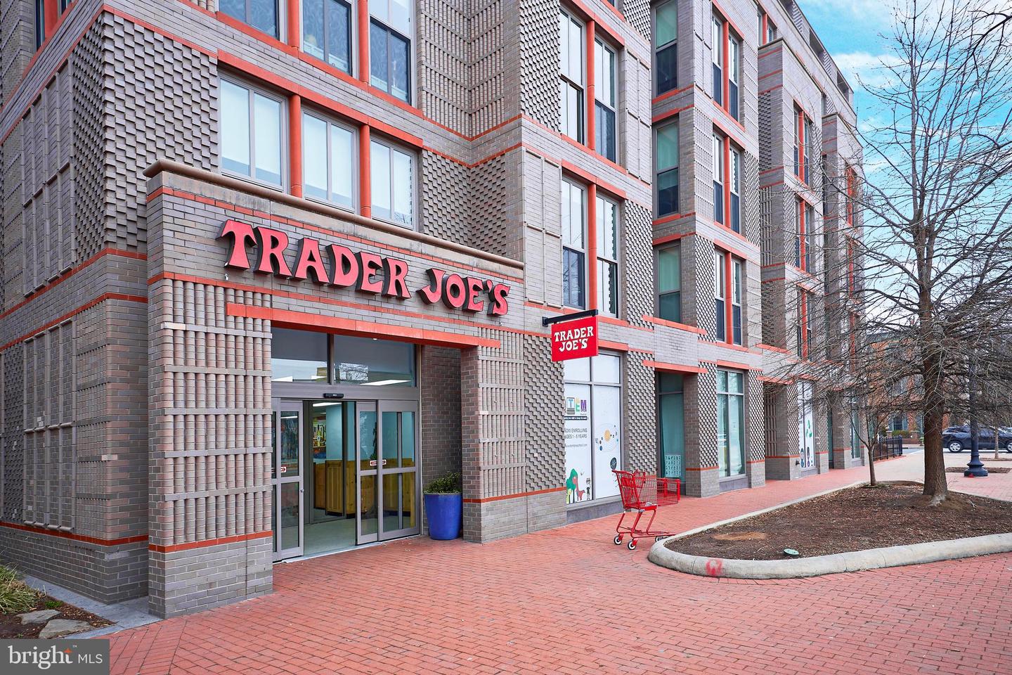 1020 PENNSYLVANIA AVE SE #504, WASHINGTON, District Of Columbia 20003, 2 Bedrooms Bedrooms, ,1 BathroomBathrooms,Residential,For sale,1020 PENNSYLVANIA AVE SE #504,DCDC2246636 MLS # DCDC2246636 1020 PENNSYLVANIA AVE SE #504, WASHINGTON, District Of Columbia 20003, 2 Bedrooms Bedrooms, ,1 BathroomBathrooms,Residential,For sale,1020 PENNSYLVANIA AVE SE #504,DCDC2246636 MLS # DCDC2246636